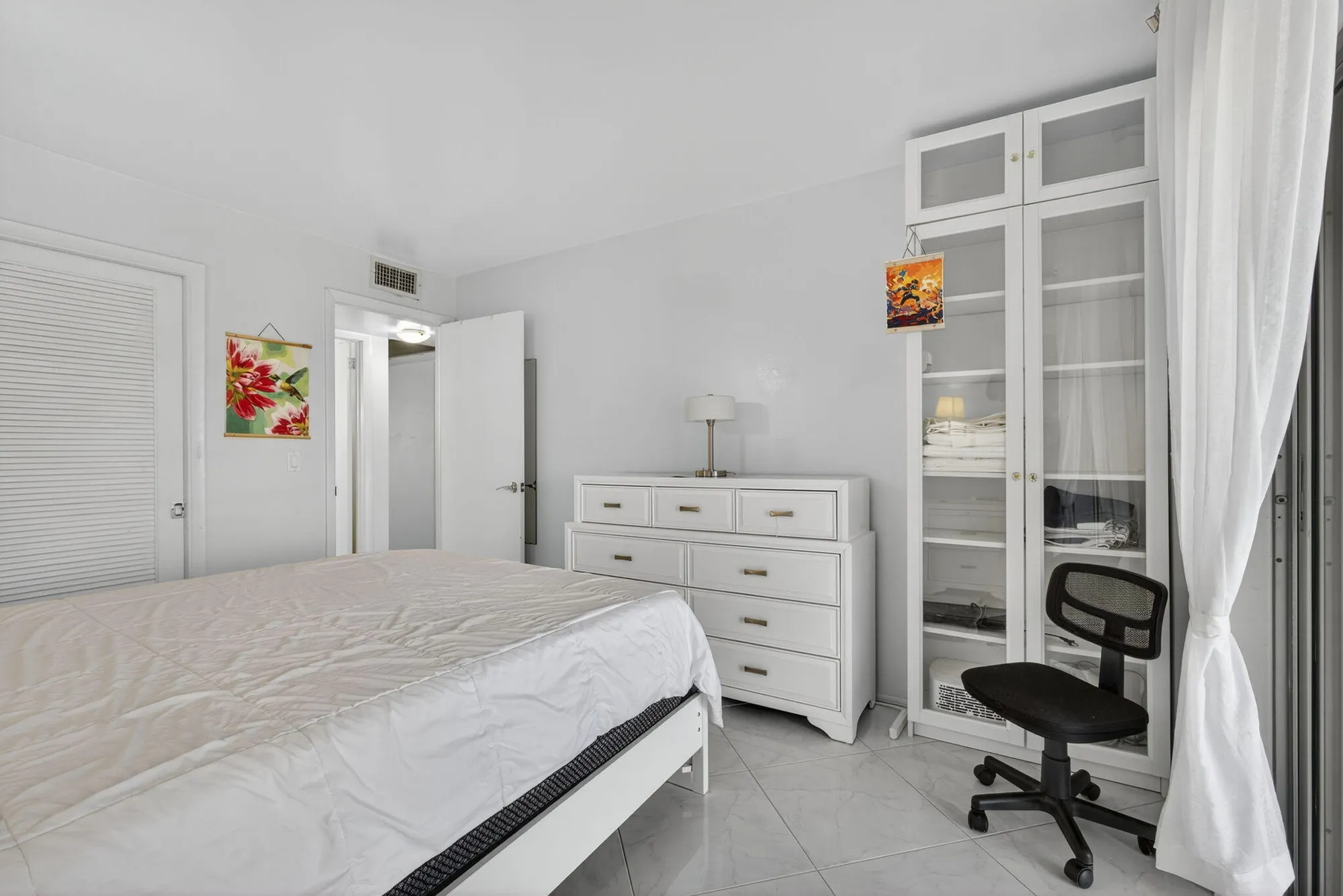 Property Slideshow image 25 of 79 | 114 somerset f, West Palm Beach, FL, 33417