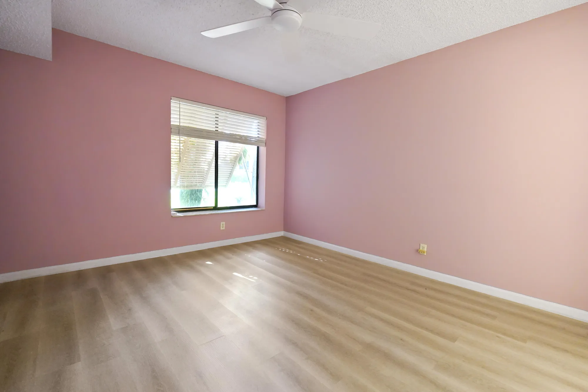 Property Slideshow image 8 of 23 | 10204 mangrove dr apt 103, Boynton Beach, FL, 33437