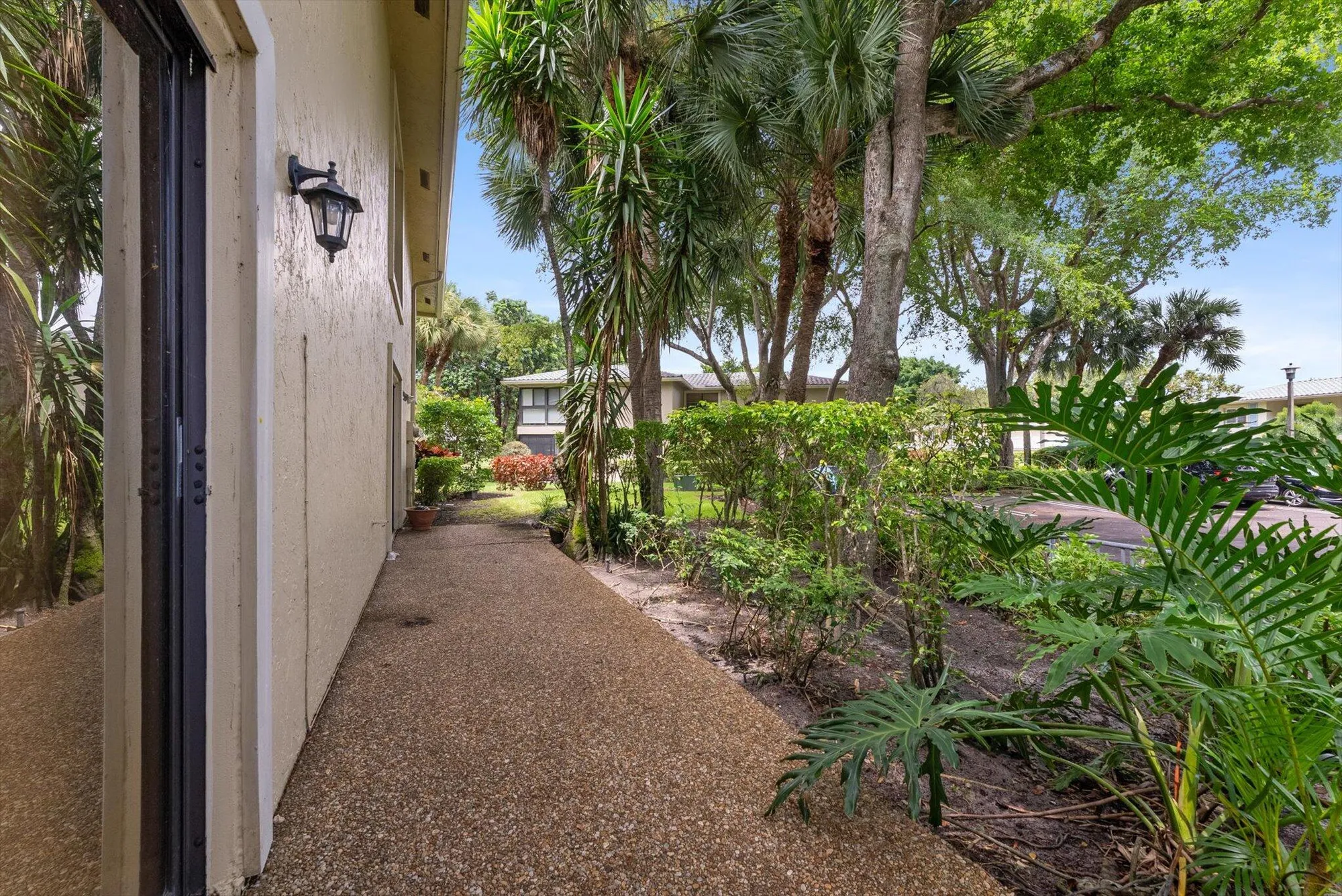 Property Slideshow image 23 of 59 | 30 westgate ln 30g, Boynton Beach, FL, 33436