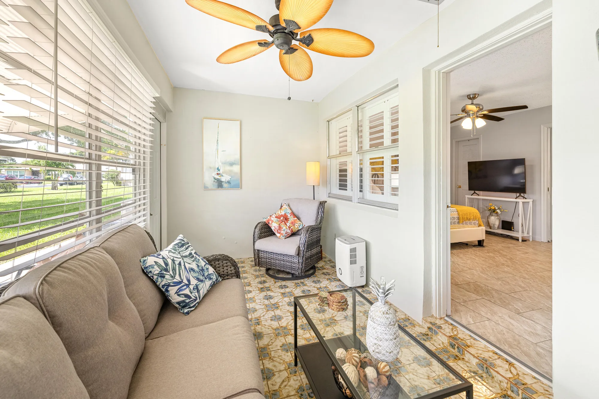 Property Slideshow image 16 of 28 | 1012 circle ter b, Delray Beach, FL, 33445
