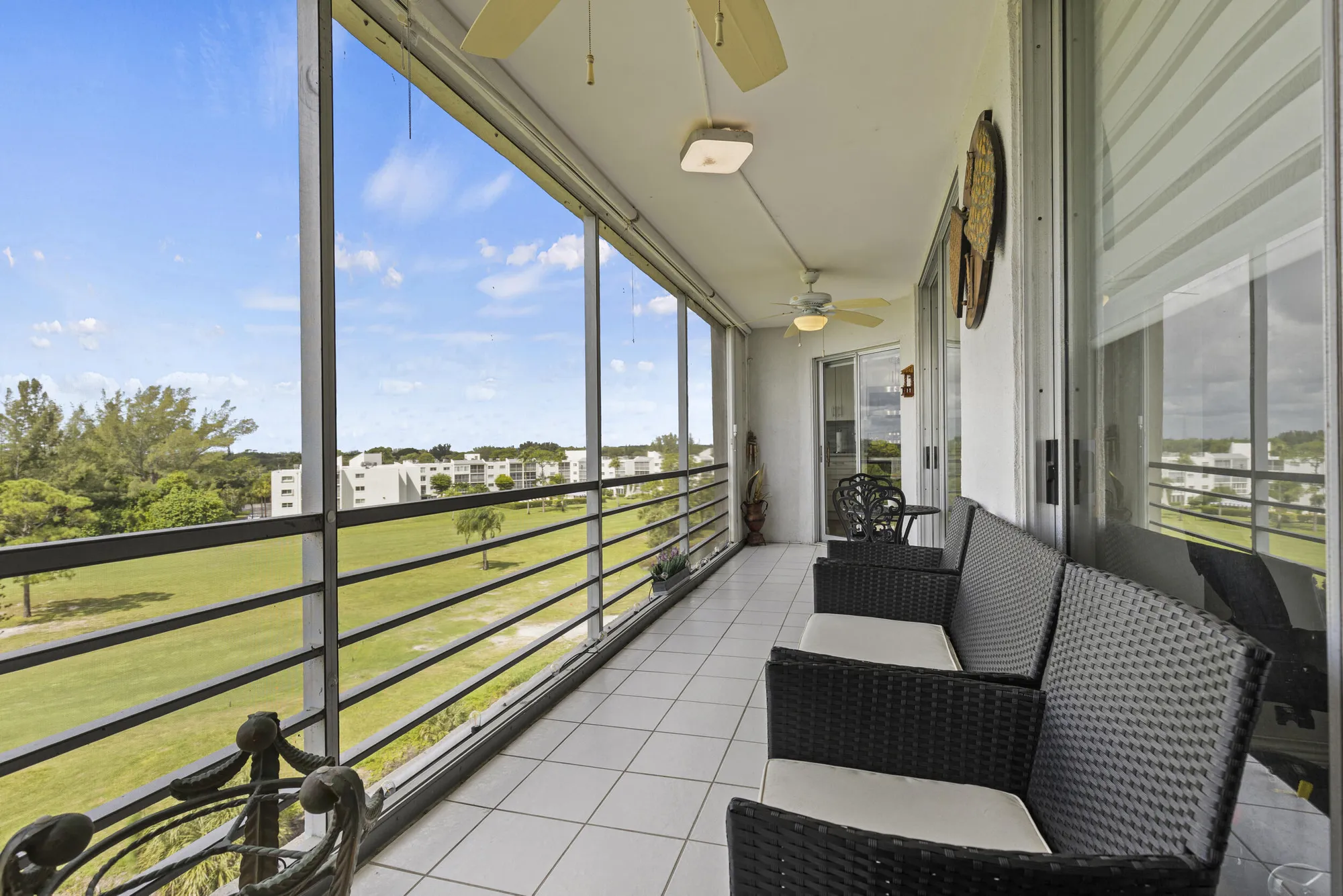 Property Slideshow image 32 of 41 | 3465 via poinciana apt 606, Lake Worth, FL, 33467
