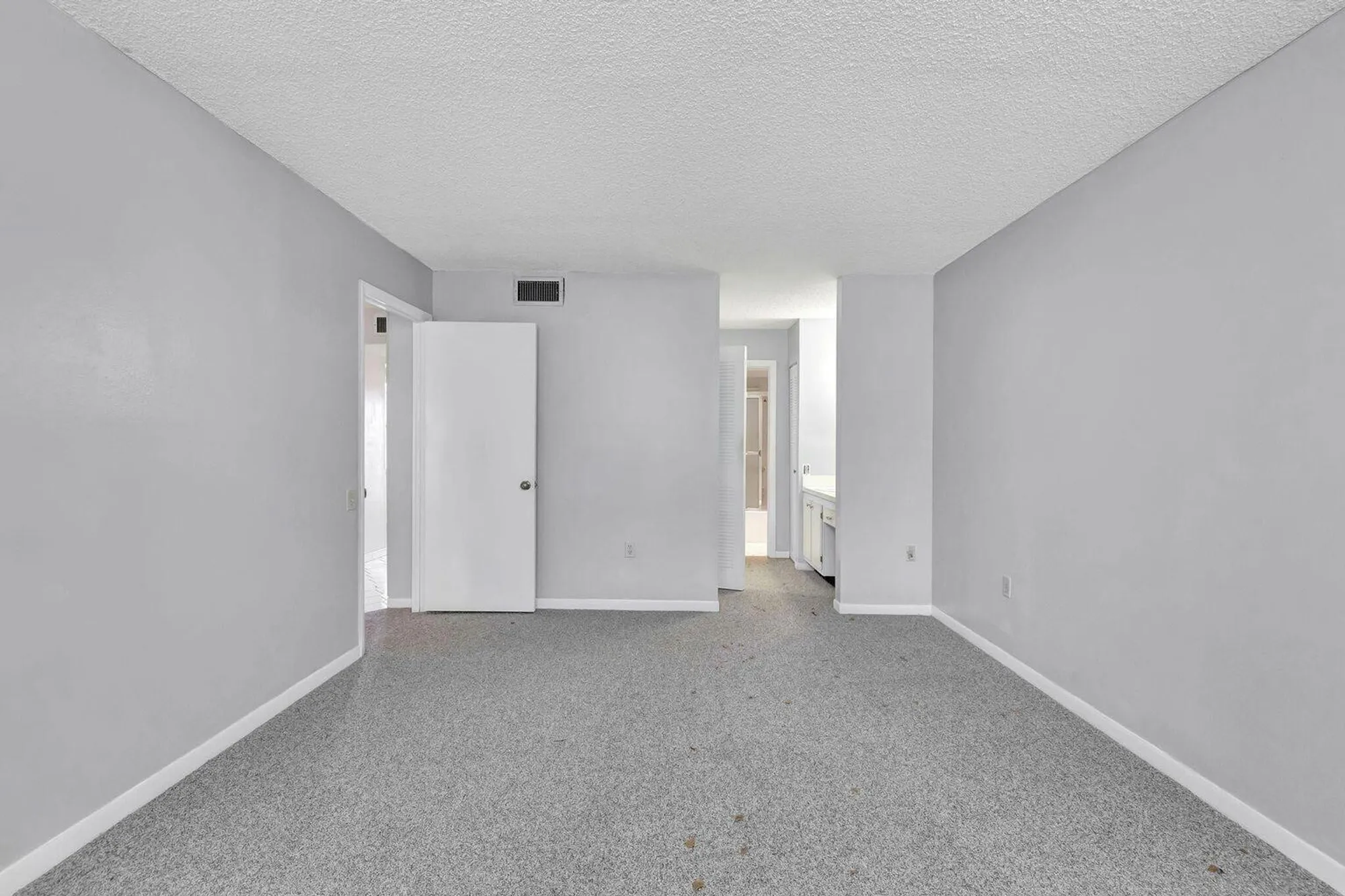 Property Slideshow image 10 of 15 | 9300 lime bay blvd 302, Tamarac, FL, 33321