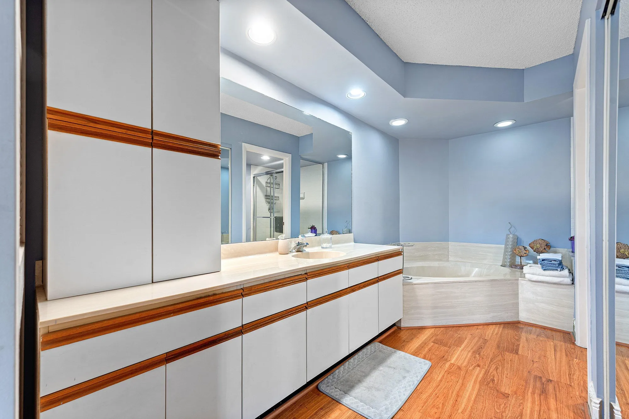 Property Slideshow image 18 of 24 | 7465 glendevon ln apt 1207, Delray Beach, FL, 33446