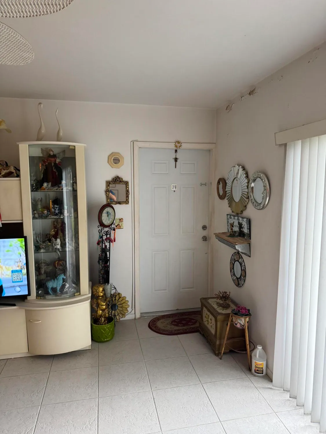 Property Slideshow image 5 of 18 | 90 south blvd 1c, Boynton Beach, FL, 33435