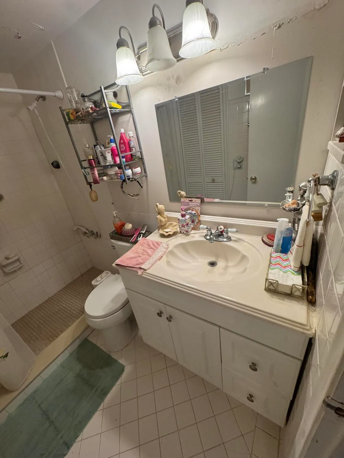 Property Slideshow image 8 of 18 | 90 south blvd 1c, Boynton Beach, FL, 33435