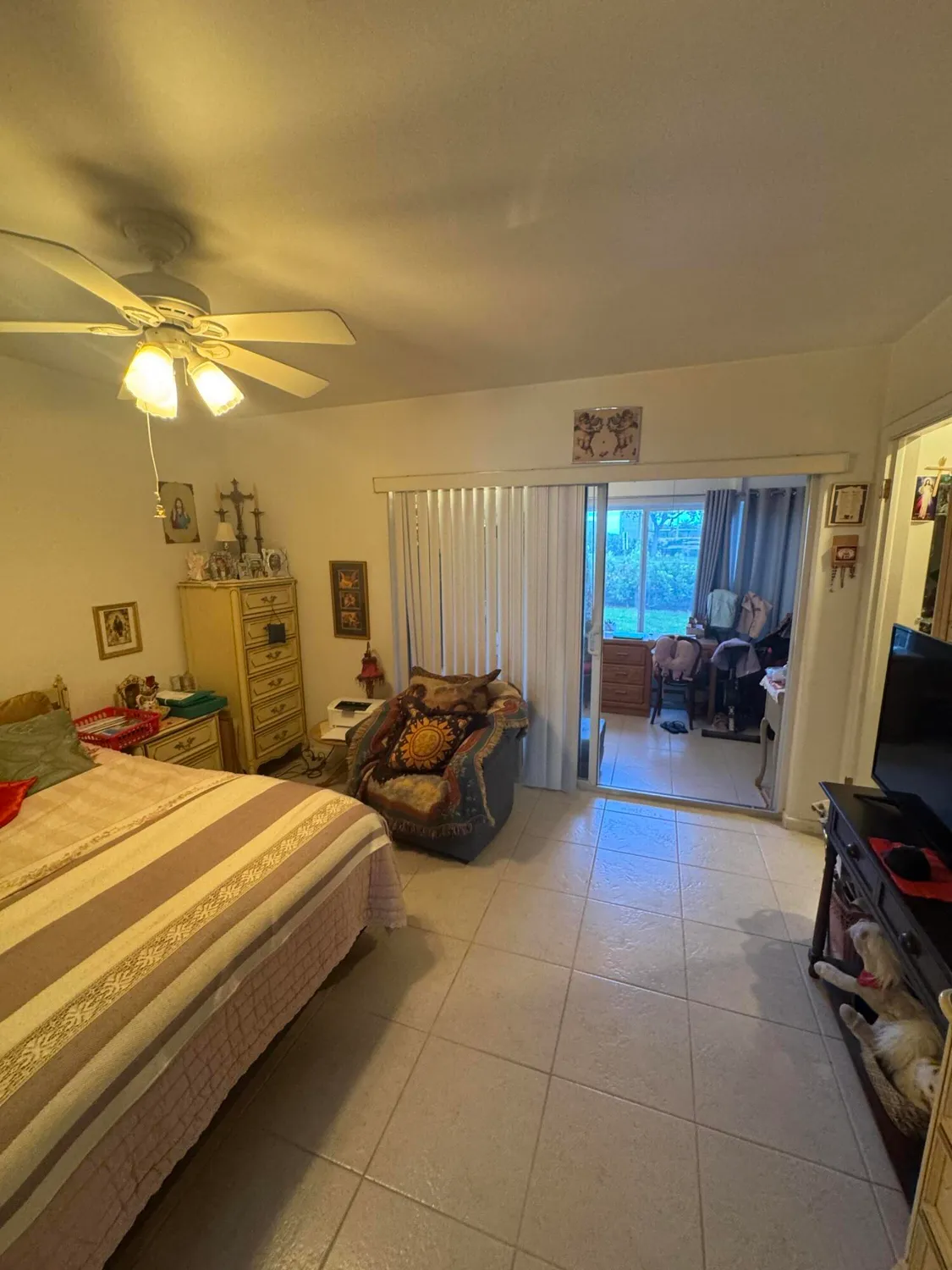 Property Slideshow image 12 of 18 | 90 south blvd 1c, Boynton Beach, FL, 33435