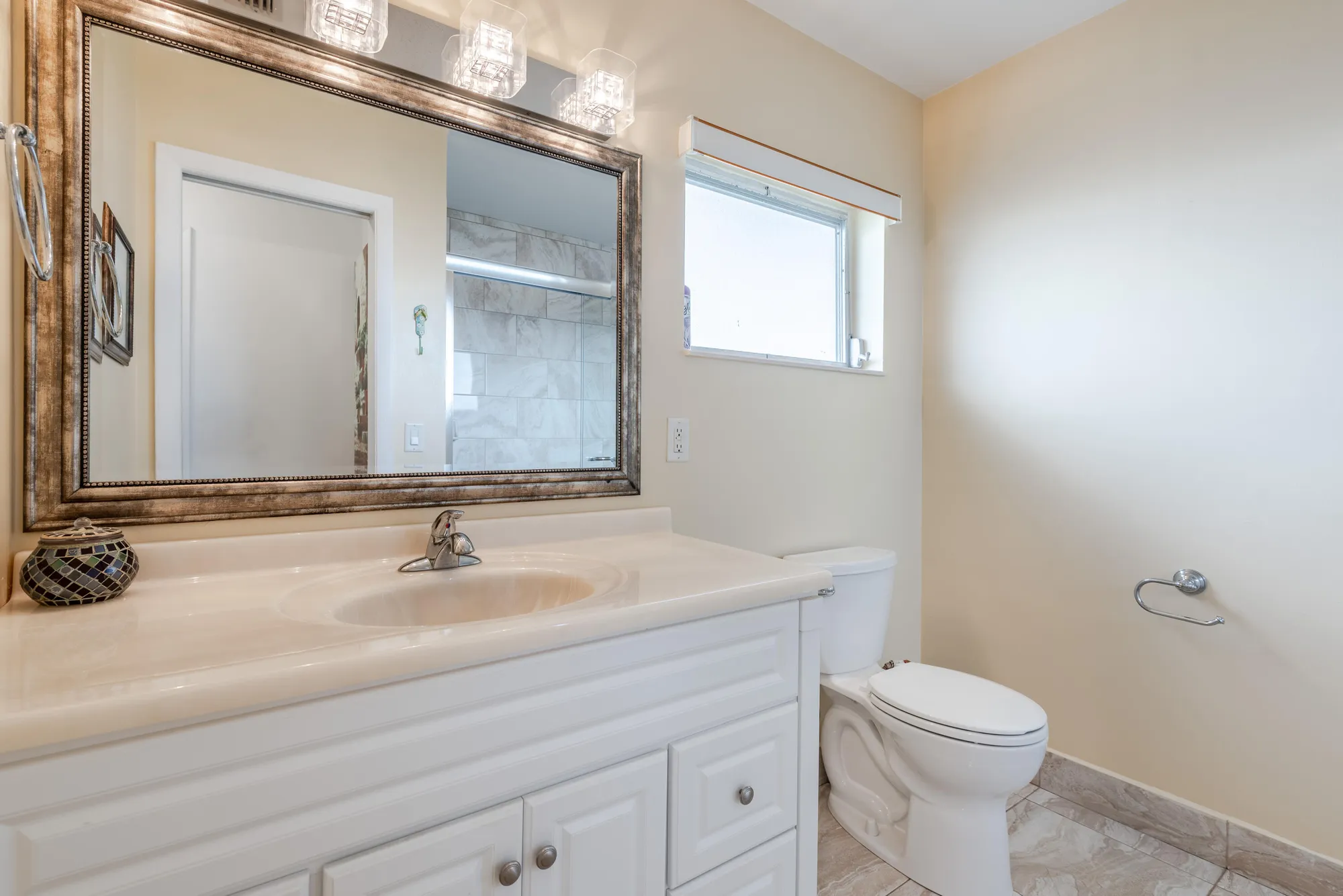 Property Slideshow image 17 of 28 | 2555 dudley dr e, West Palm Beach, FL, 33415