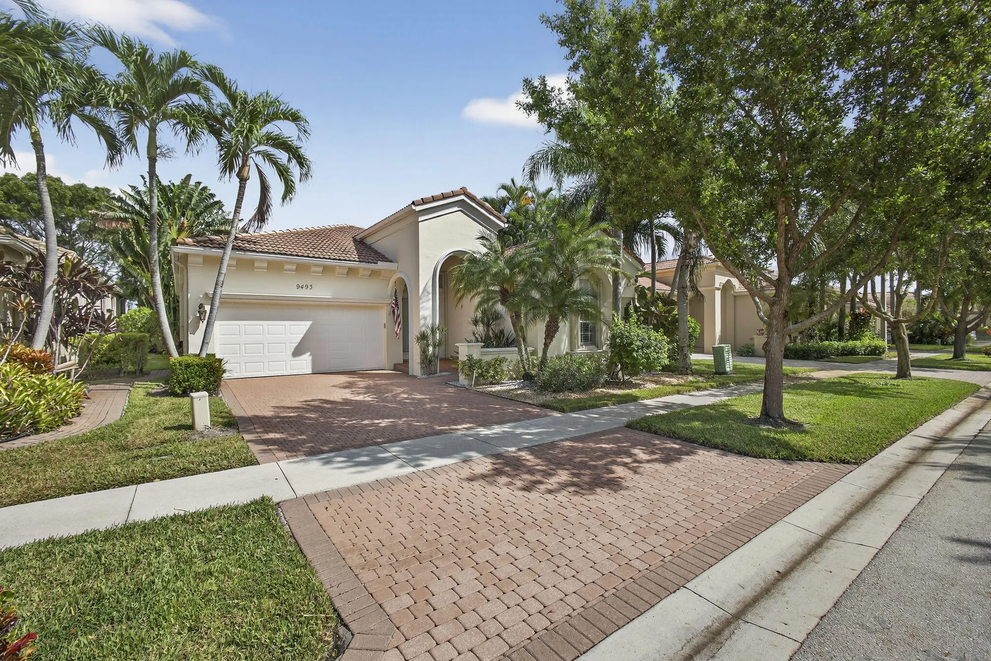 Property Slideshow image 52 of 79 | 9493 via elegante, Wellington, FL, 33411