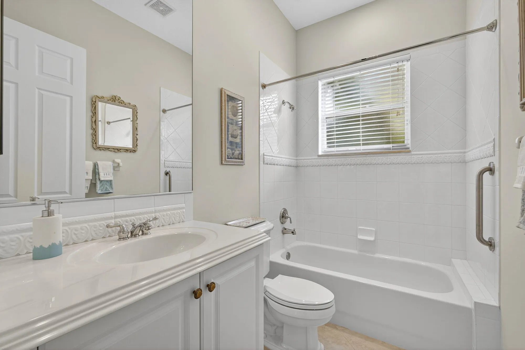 Property Slideshow image 7 of 79 | 9493 via elegante, Wellington, FL, 33411