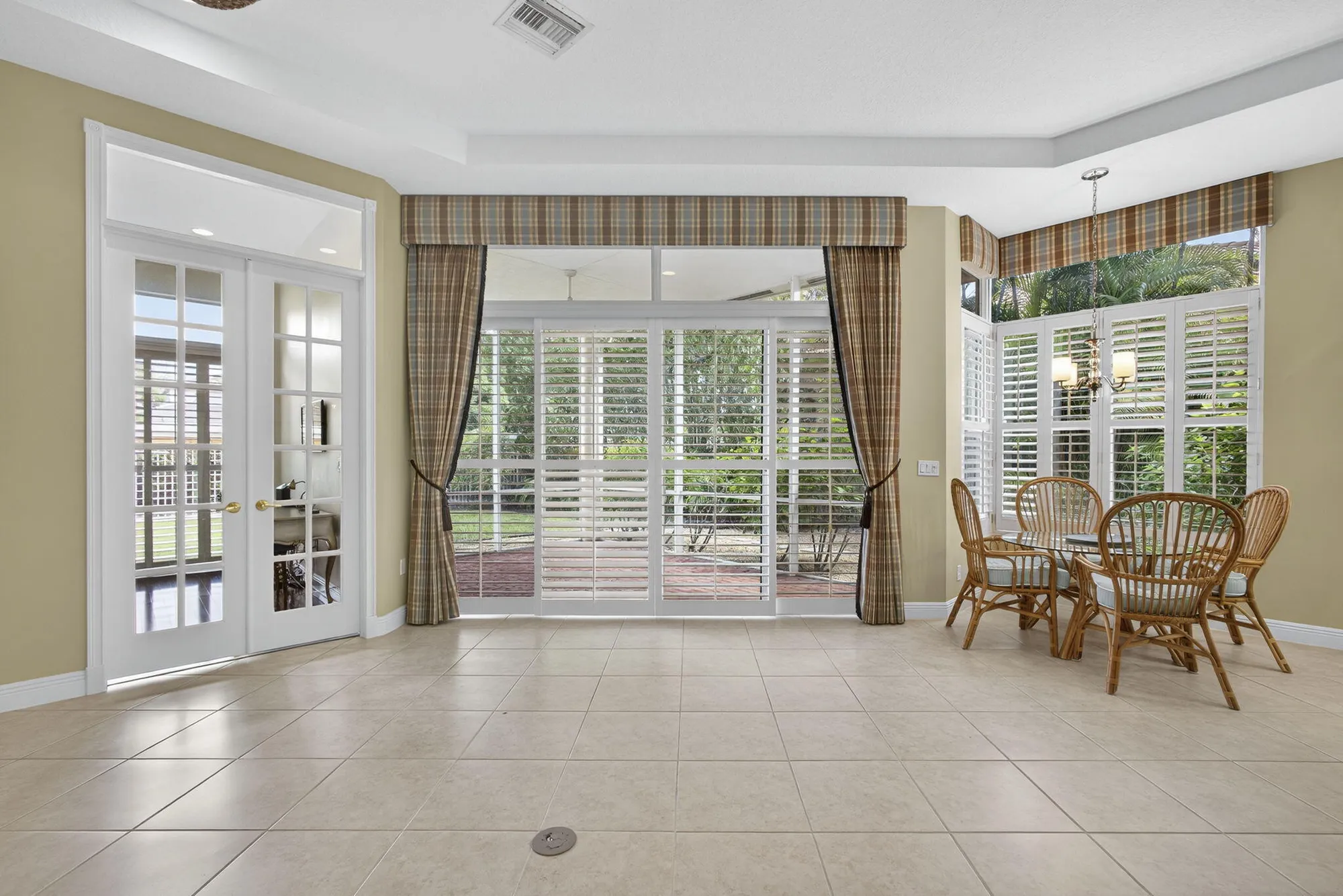 Property Slideshow image 25 of 79 | 9493 via elegante, Wellington, FL, 33411