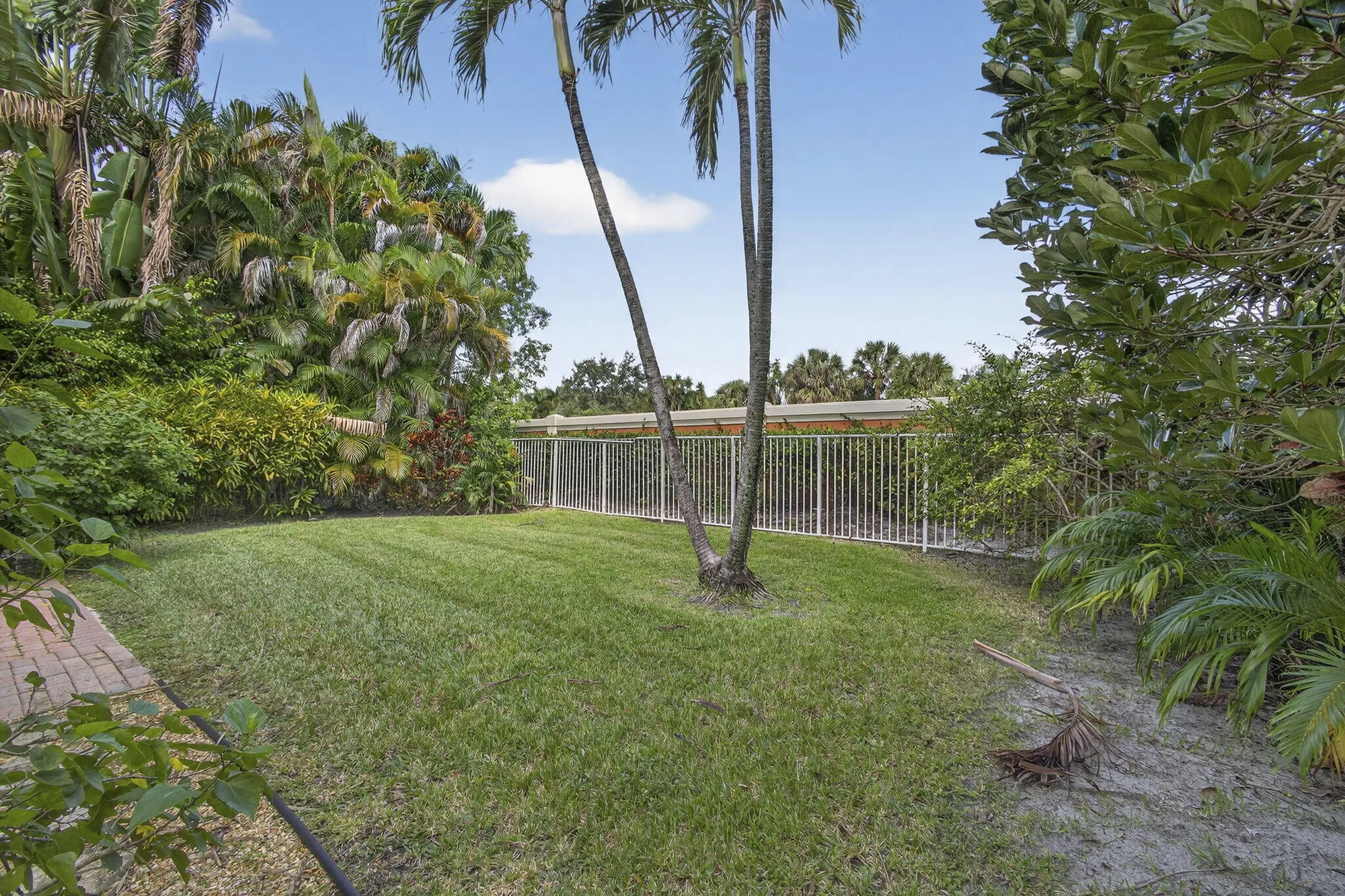 Property Slideshow image 50 of 79 | 9493 via elegante, Wellington, FL, 33411