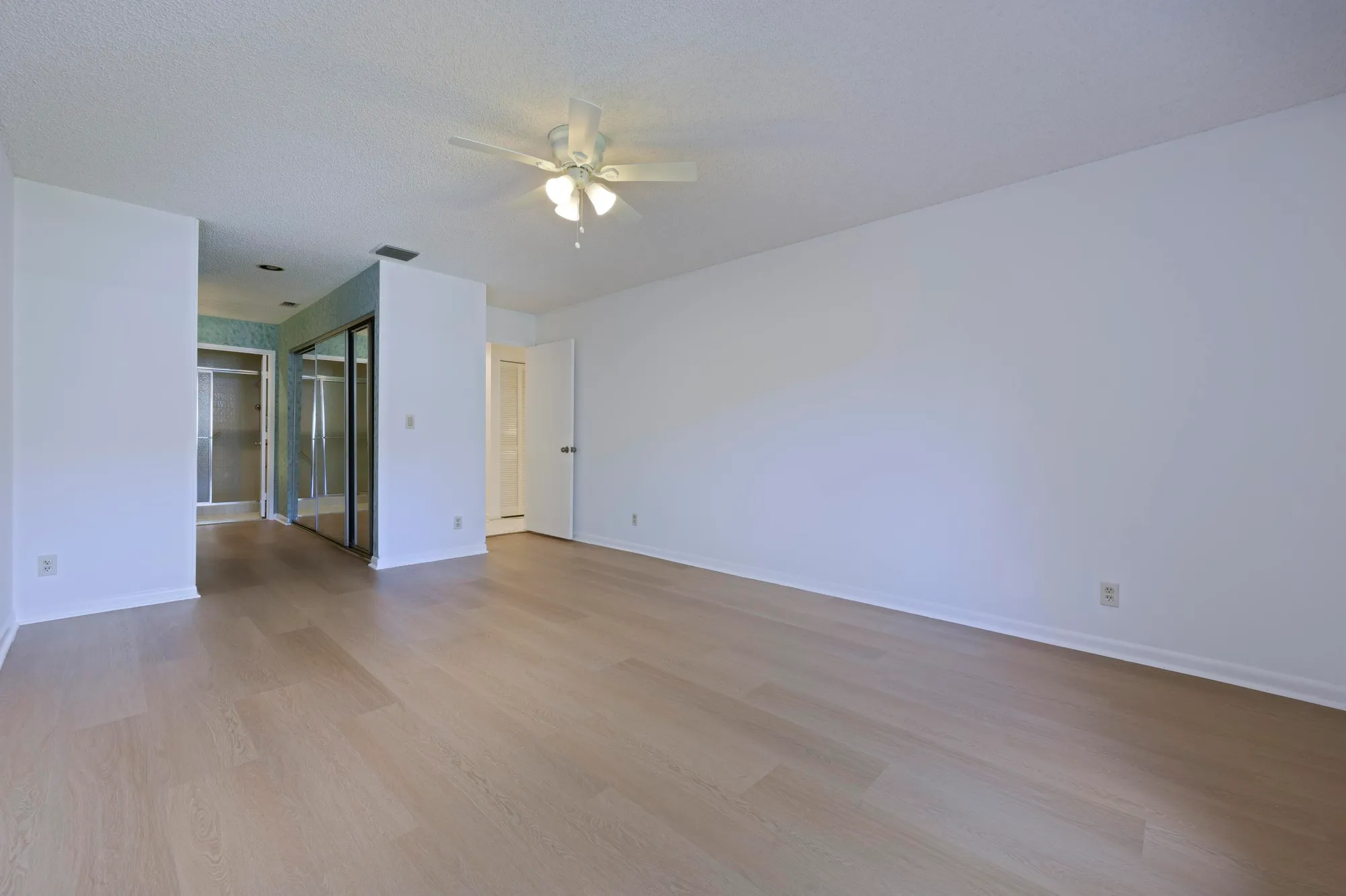 Property Slideshow image 5 of 25 | 6222 pointe regal cir, Delray Beach, FL, 33484