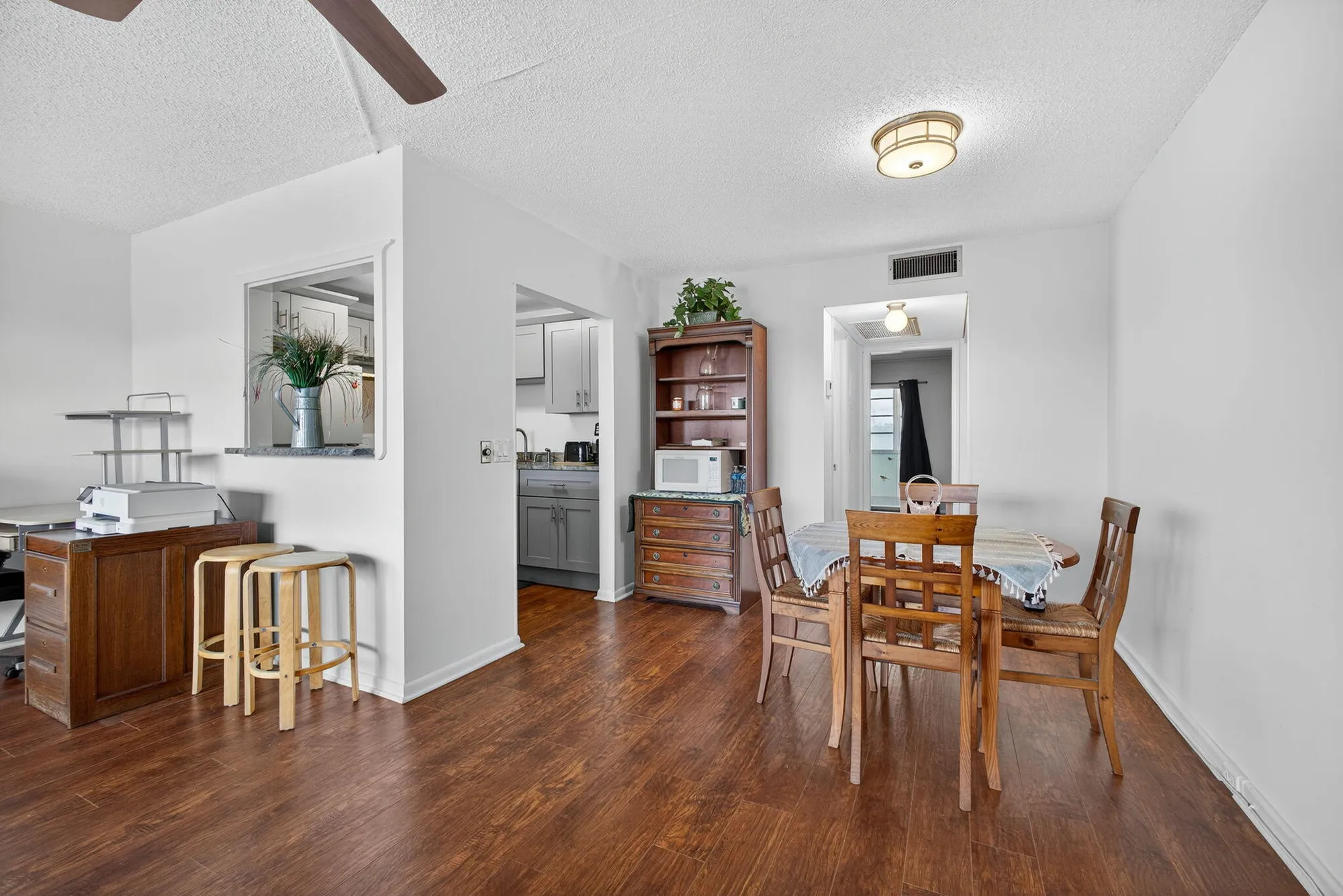 Property Slideshow image 7 of 34 | 413 southampton a a, West Palm Beach, FL, 33417