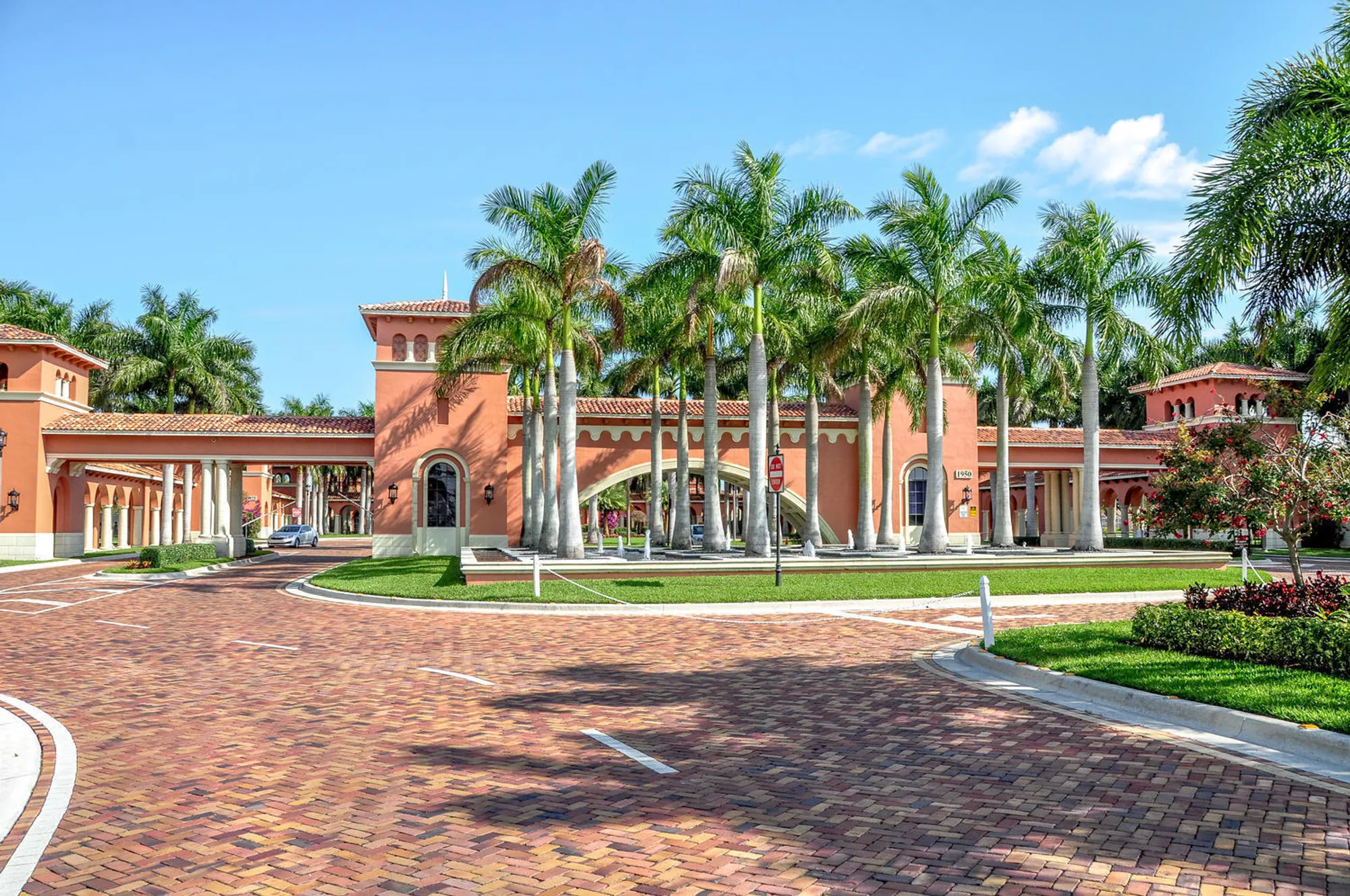 Property Slideshow image 54 of 79 | 9493 via elegante, Wellington, FL, 33411