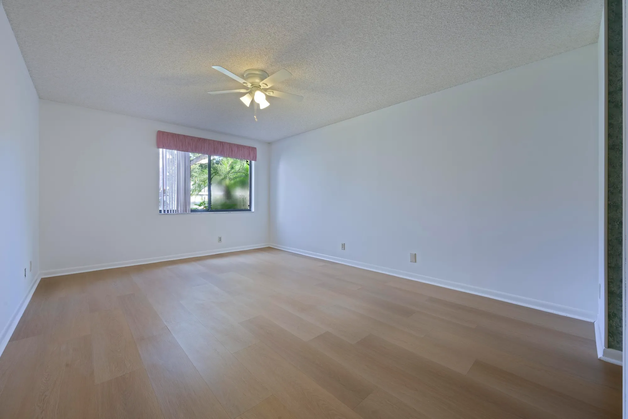 Property Slideshow image 6 of 25 | 6222 pointe regal cir, Delray Beach, FL, 33484