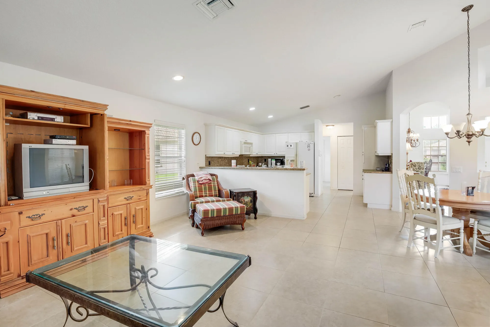 Property Slideshow image 9 of 72 | 11269 kona ct, Boynton Beach, FL, 33437