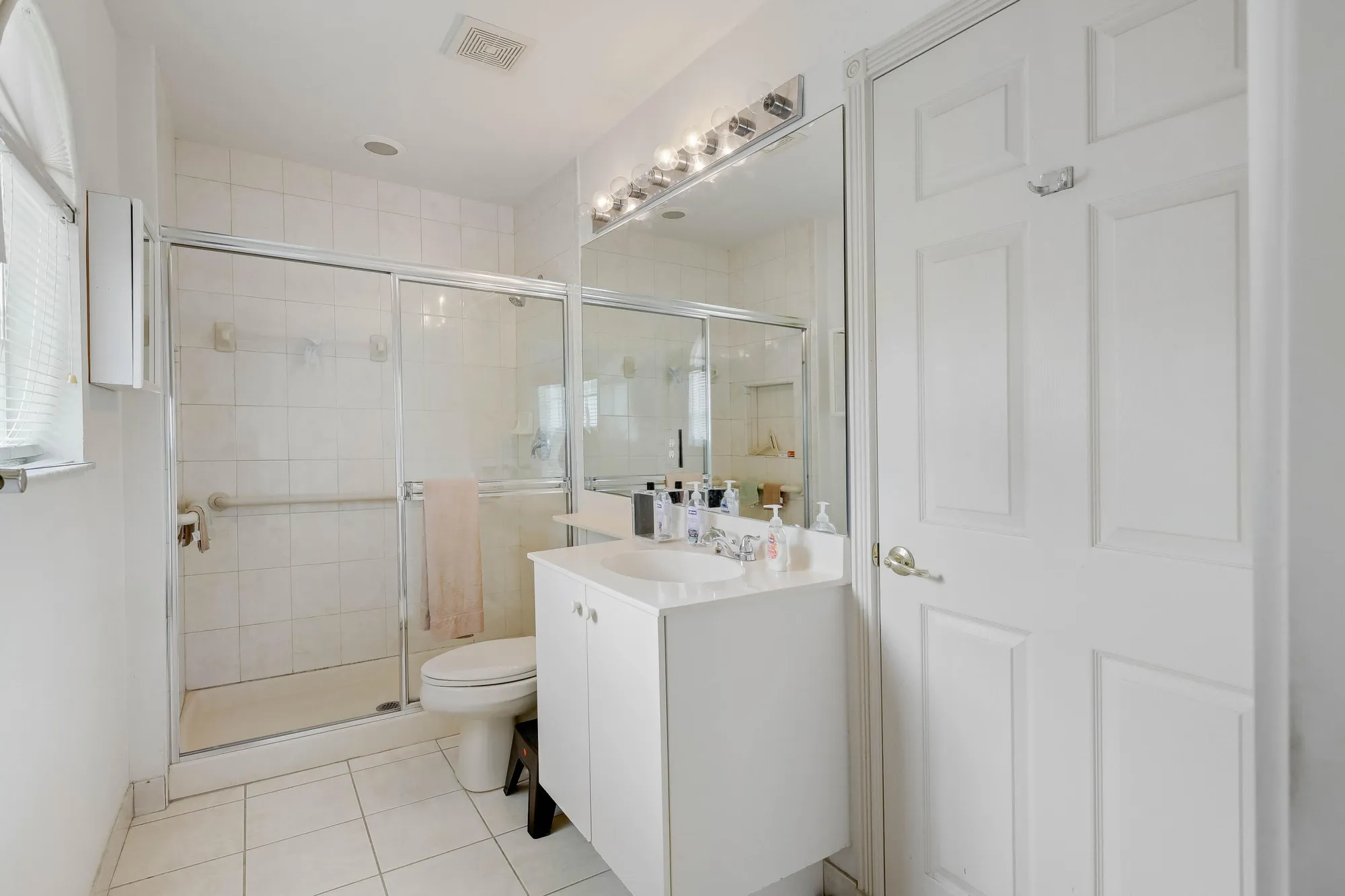 Property Slideshow image 18 of 72 | 11269 kona ct, Boynton Beach, FL, 33437