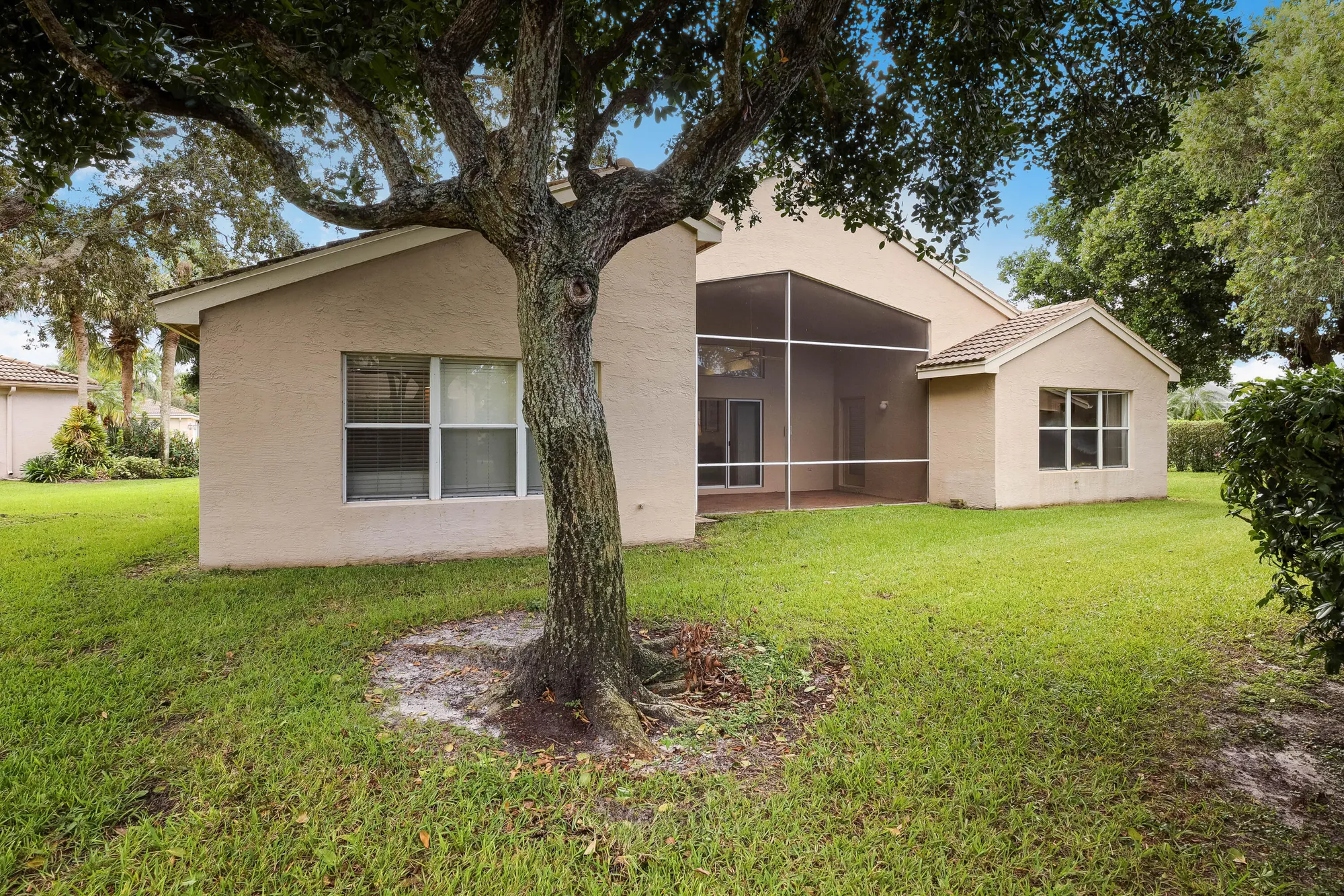 Property Slideshow image 31 of 72 | 11269 kona ct, Boynton Beach, FL, 33437