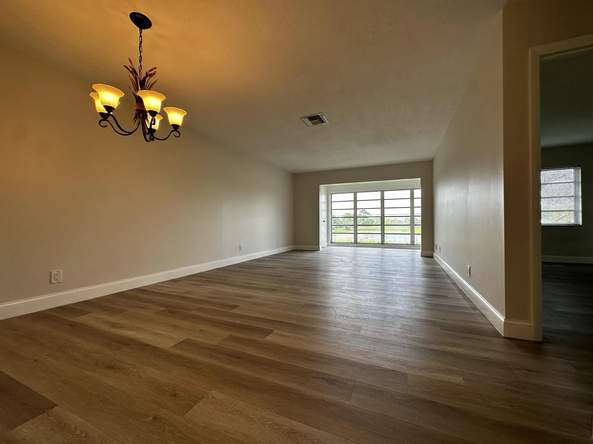 Property Slideshow image 11 of 28 | 13682 via flora h, Delray Beach, FL, 33484