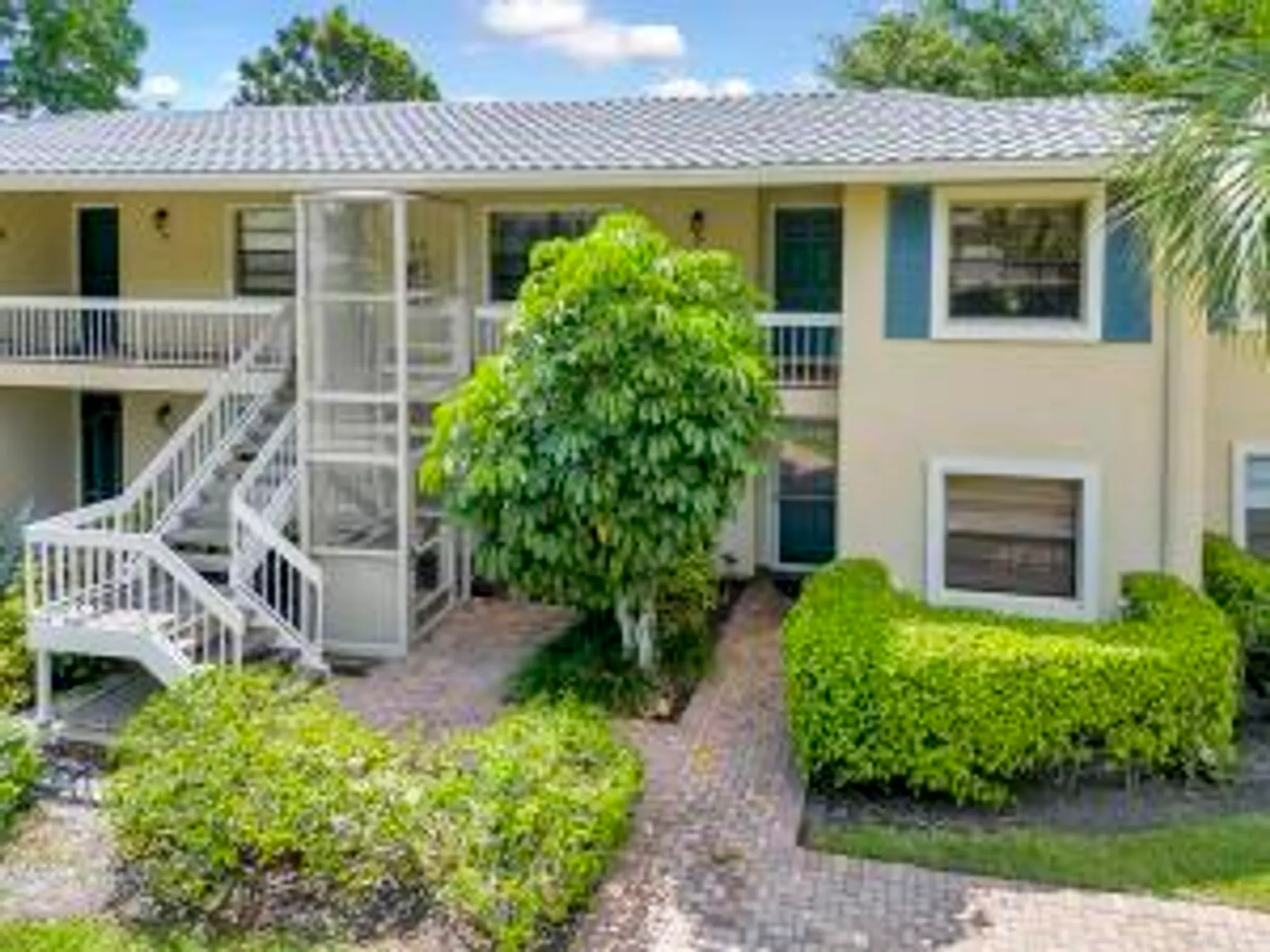 Property Slideshow image 1 of 31 | 14 westgate ln d, Boynton Beach, FL, 33436