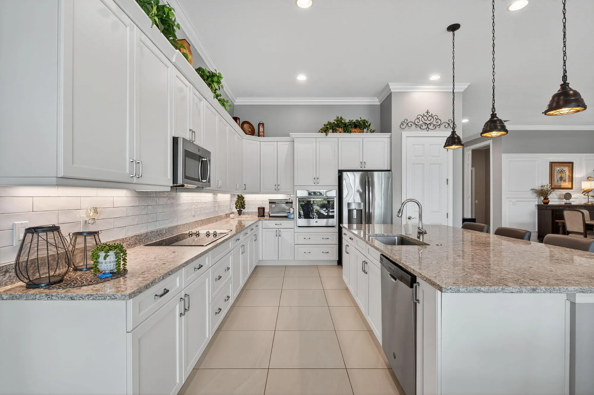 Property Slideshow image 18 of 44 | 21876 sw tivolo way, Port Saint Lucie, FL, 34986