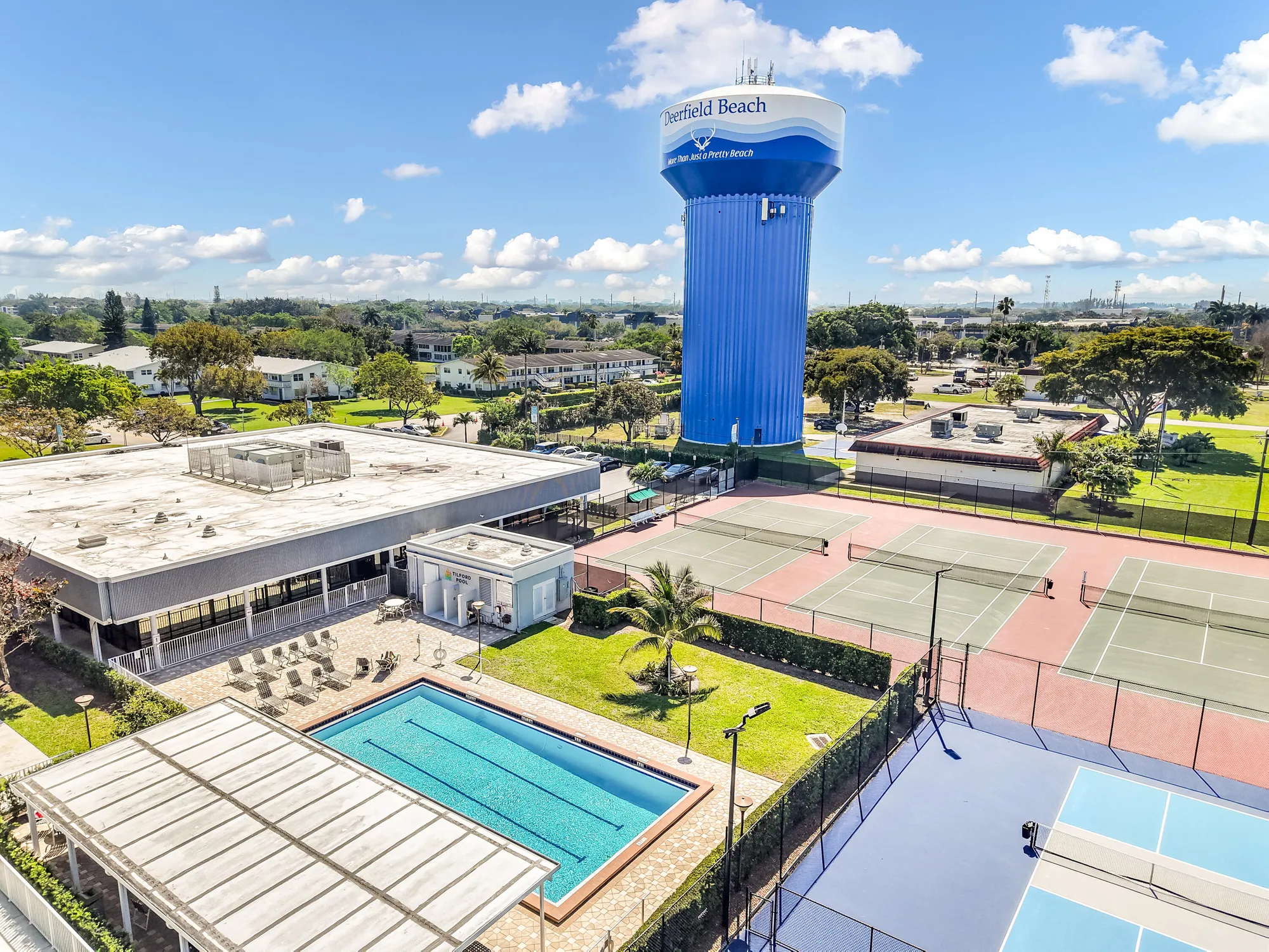 Property Slideshow image 6 of 26 | 325 tilford p, Deerfield Beach, FL, 33442