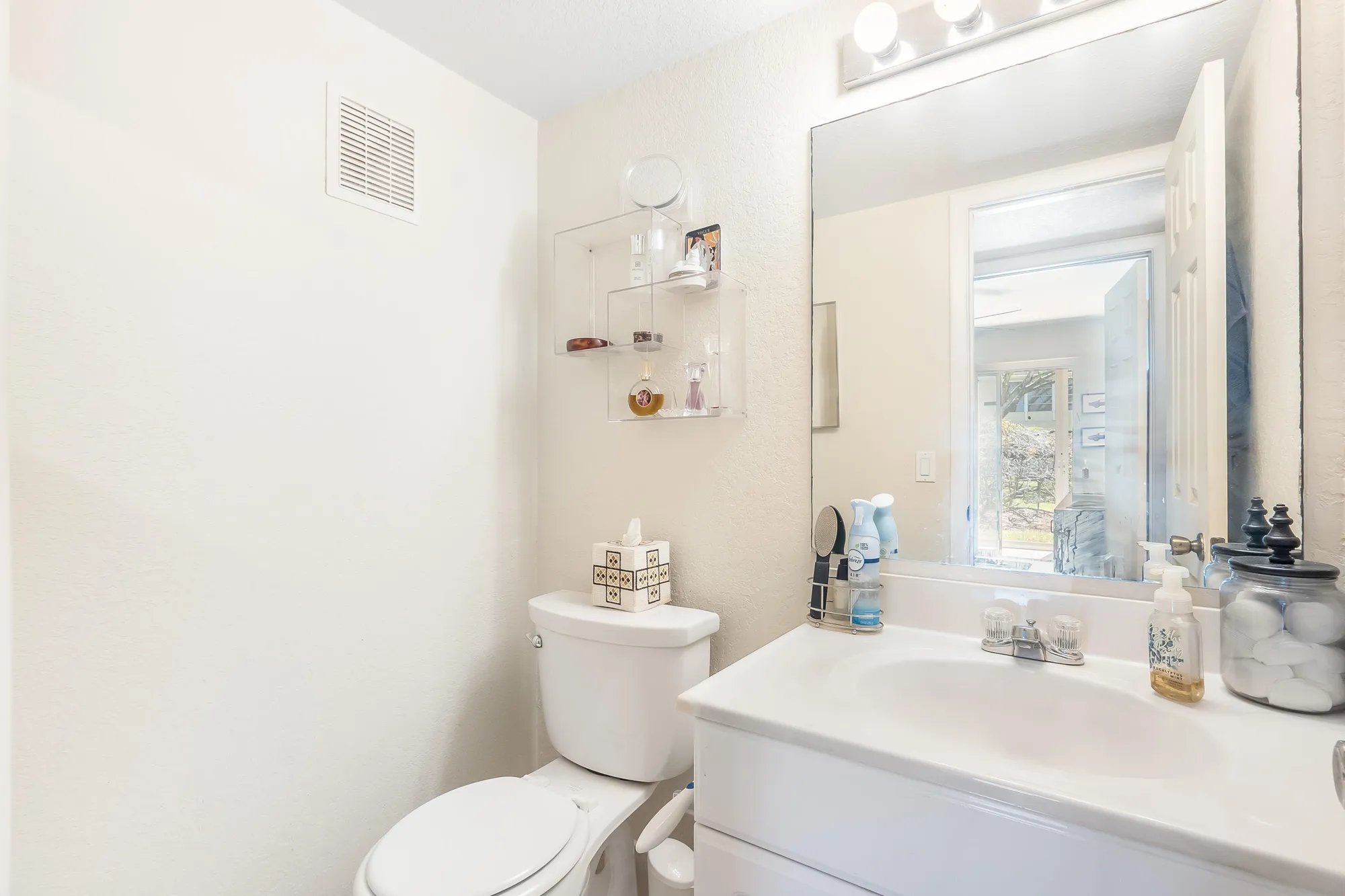 Property Slideshow image 18 of 26 | 325 tilford p, Deerfield Beach, FL, 33442