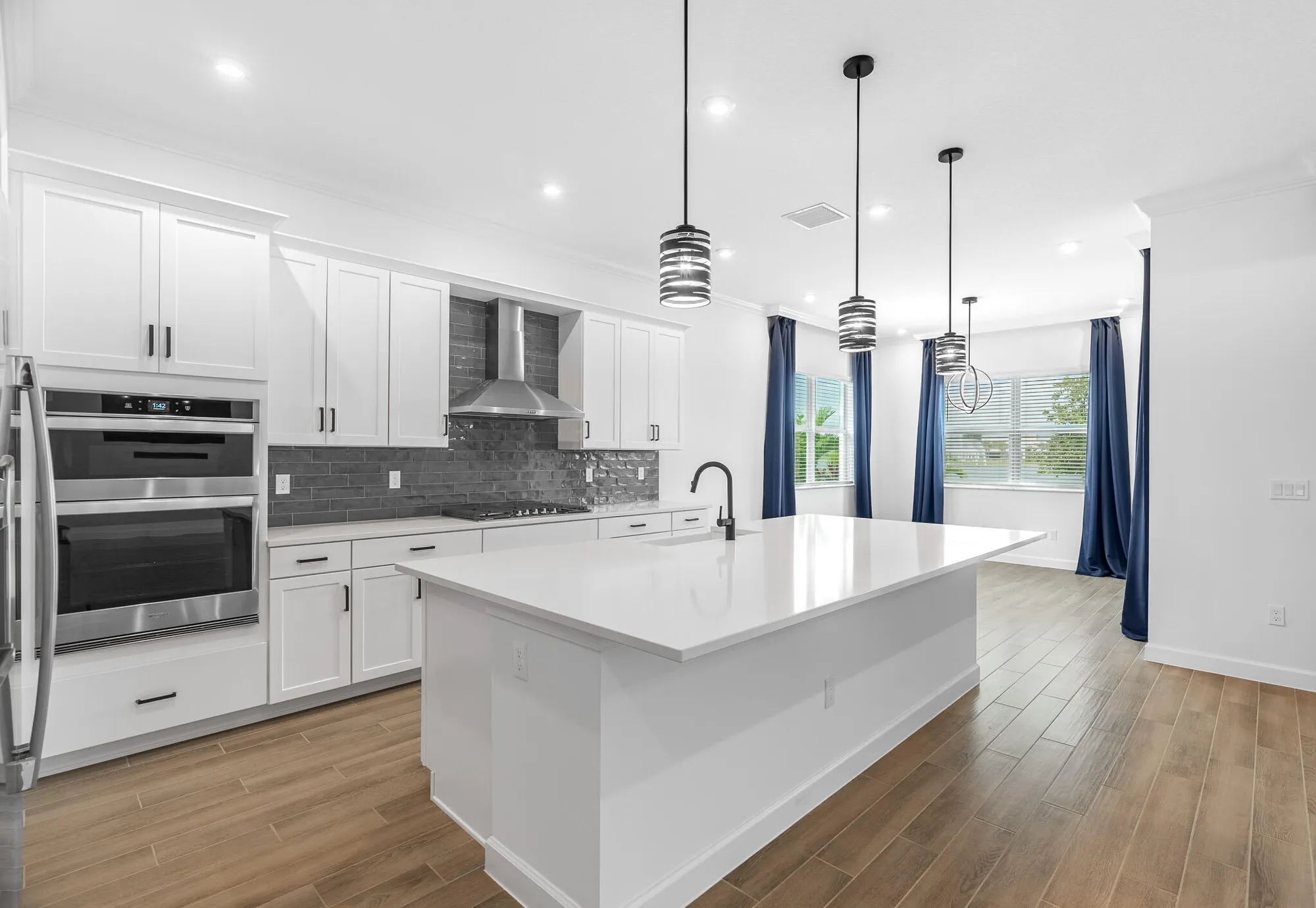 Property Slideshow image 14 of 38 | 12054 sw viridian blvd, Port Saint Lucie, FL, 34987