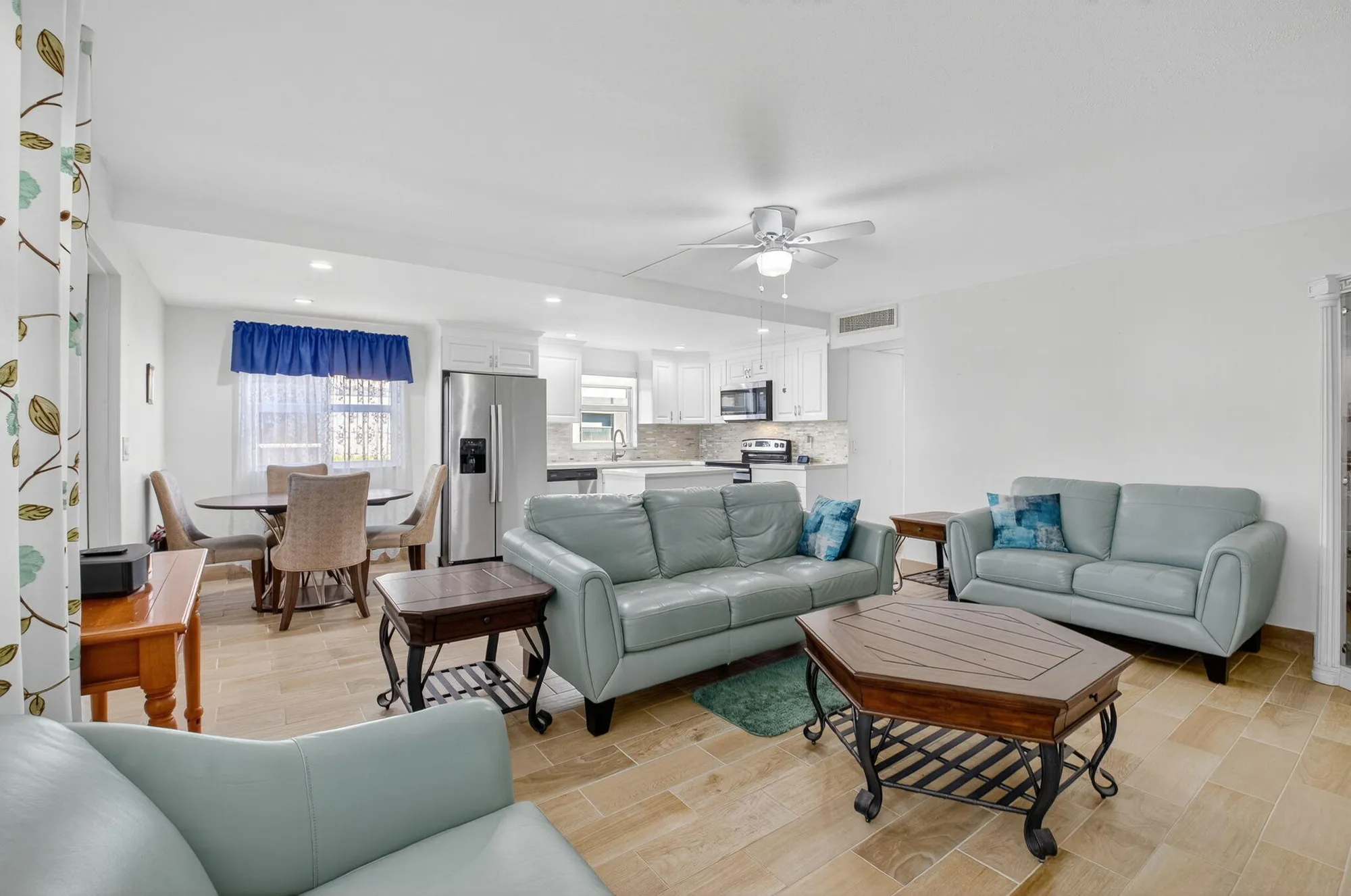 Property Slideshow image 9 of 50 | 60 brittany b, Delray Beach, FL, 33446