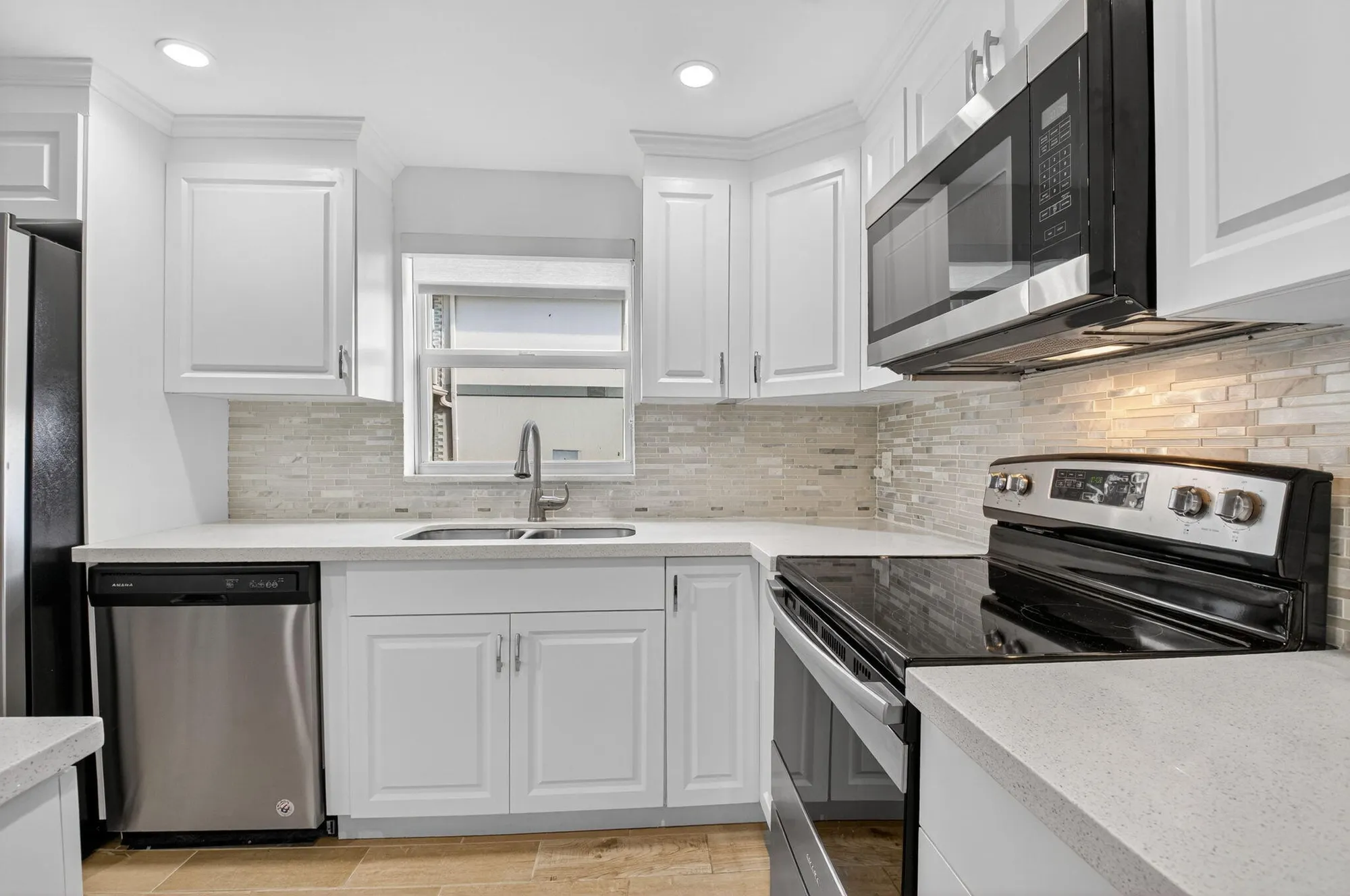 Property Slideshow image 12 of 50 | 60 brittany b, Delray Beach, FL, 33446