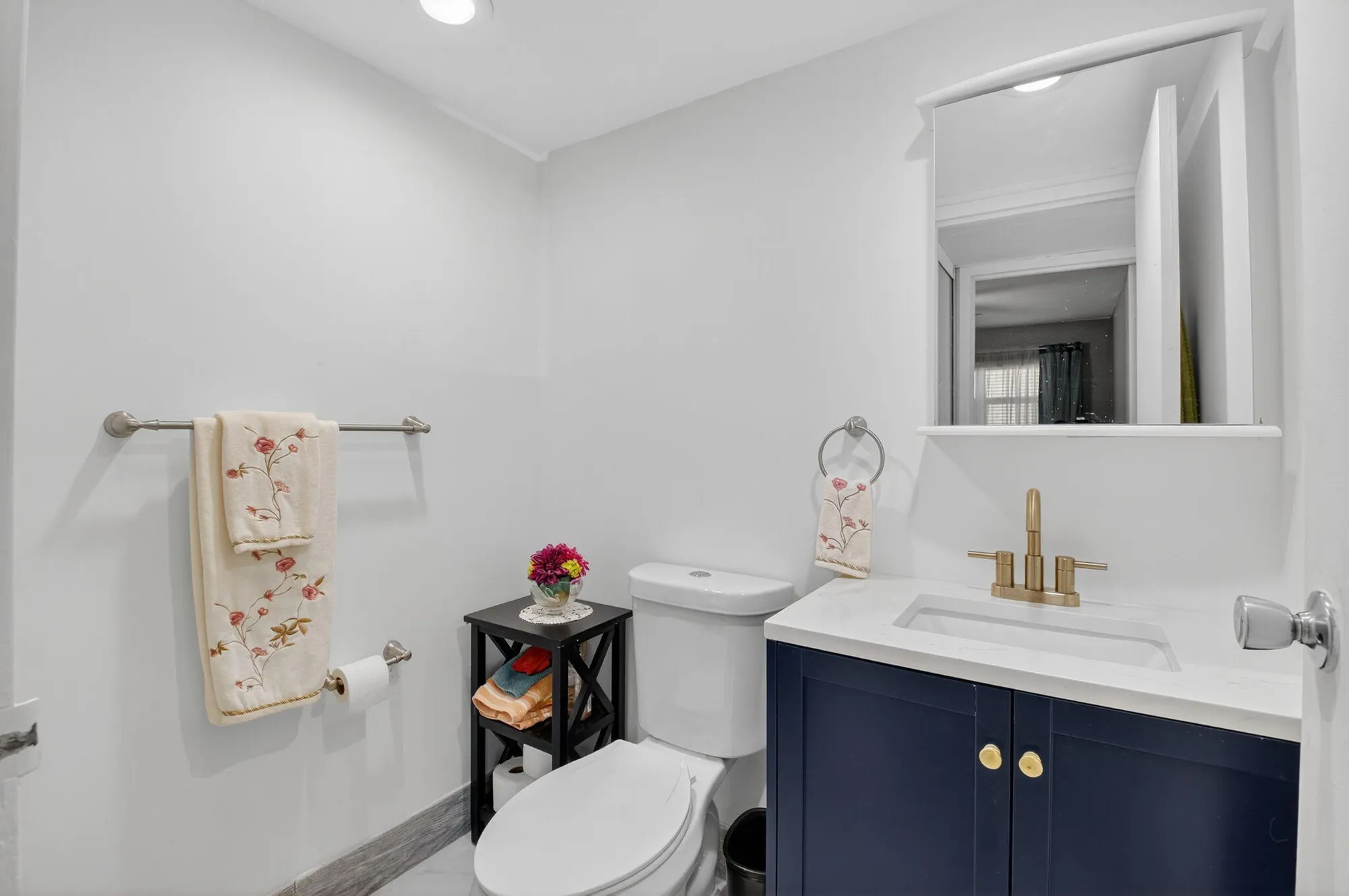 Property Slideshow image 17 of 50 | 60 brittany b, Delray Beach, FL, 33446