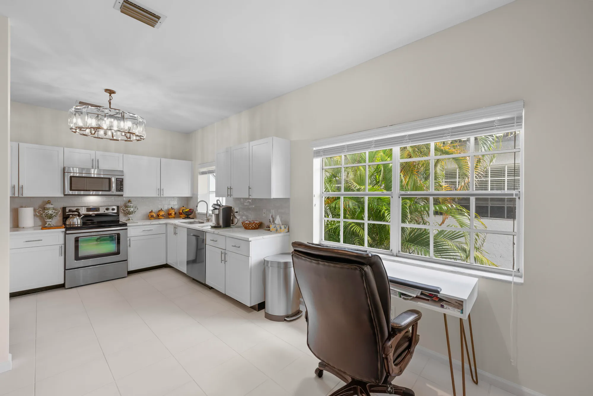 Property Slideshow image 18 of 63 | 11602 briarwood cir apt 4, Boynton Beach, FL, 33437