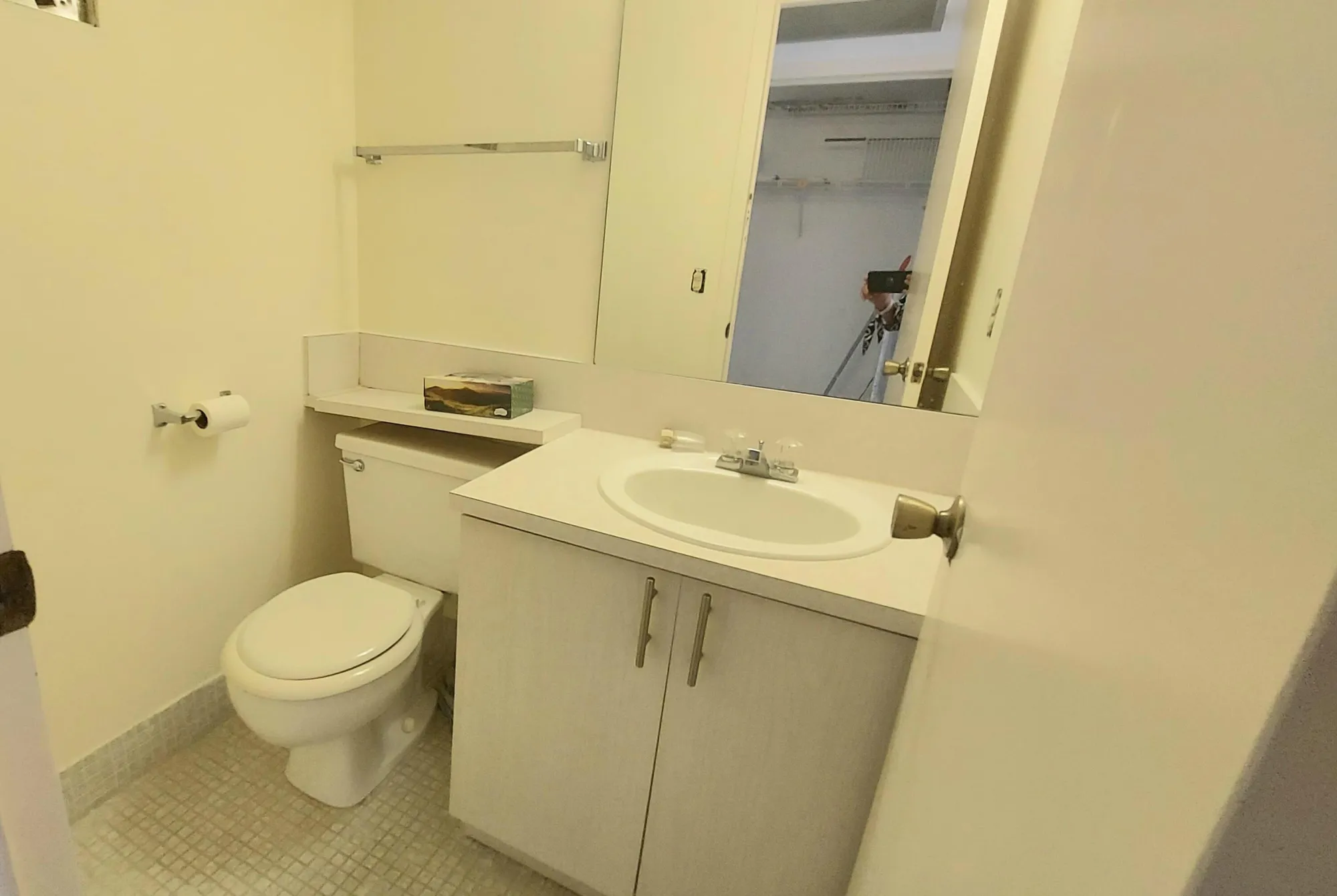 Property Slideshow image 6 of 33 | 2069 yarmouth d # 2069, Boca Raton, FL, 33434