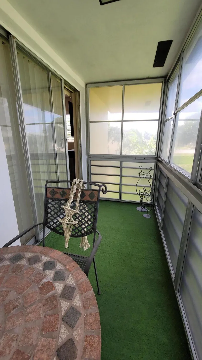 Property Slideshow image 16 of 45 | 213 coventry i, West Palm Beach, FL, 33417