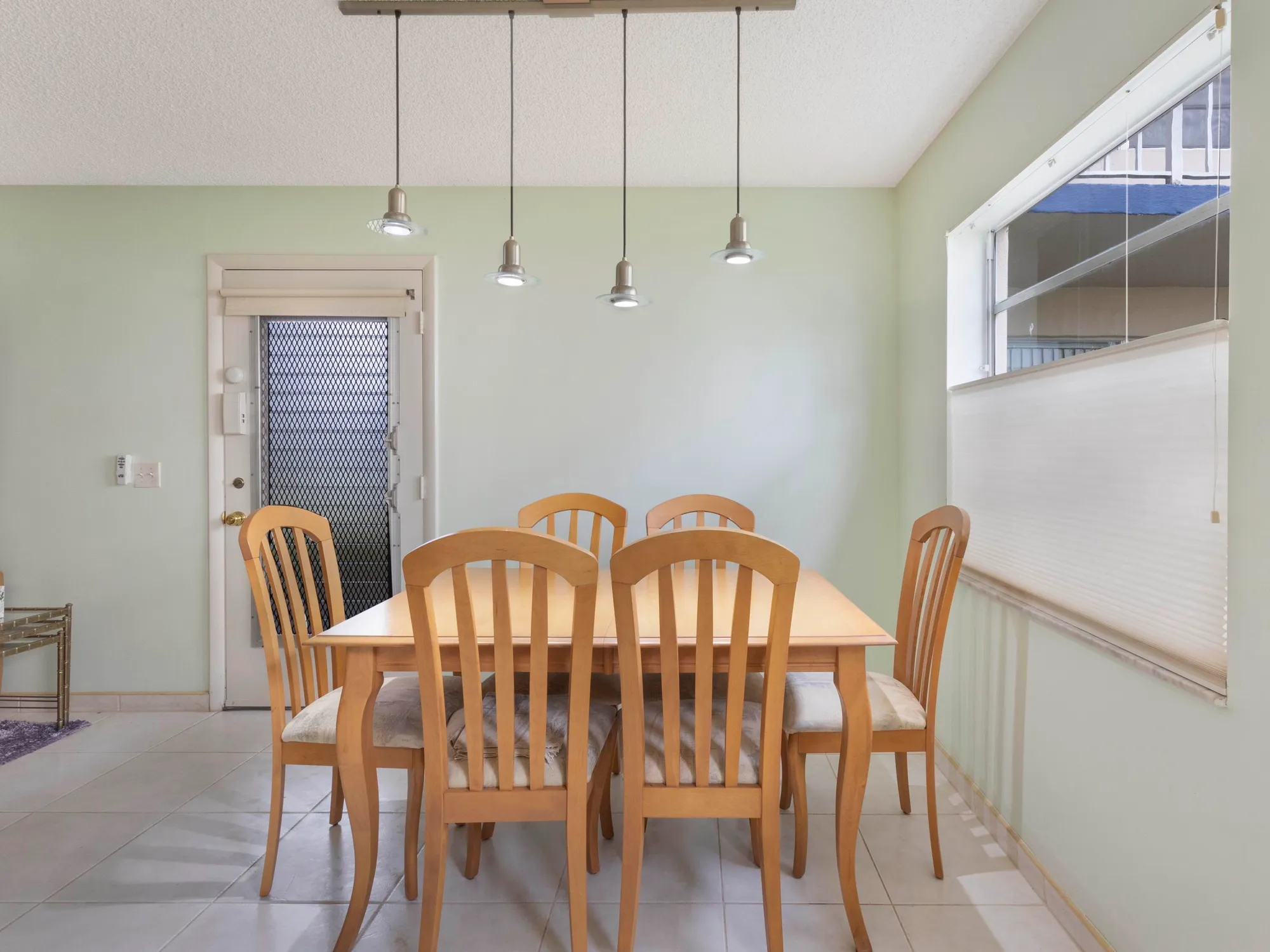 Property Slideshow image 4 of 36 | 405 burgundy i, Delray Beach, FL, 33484