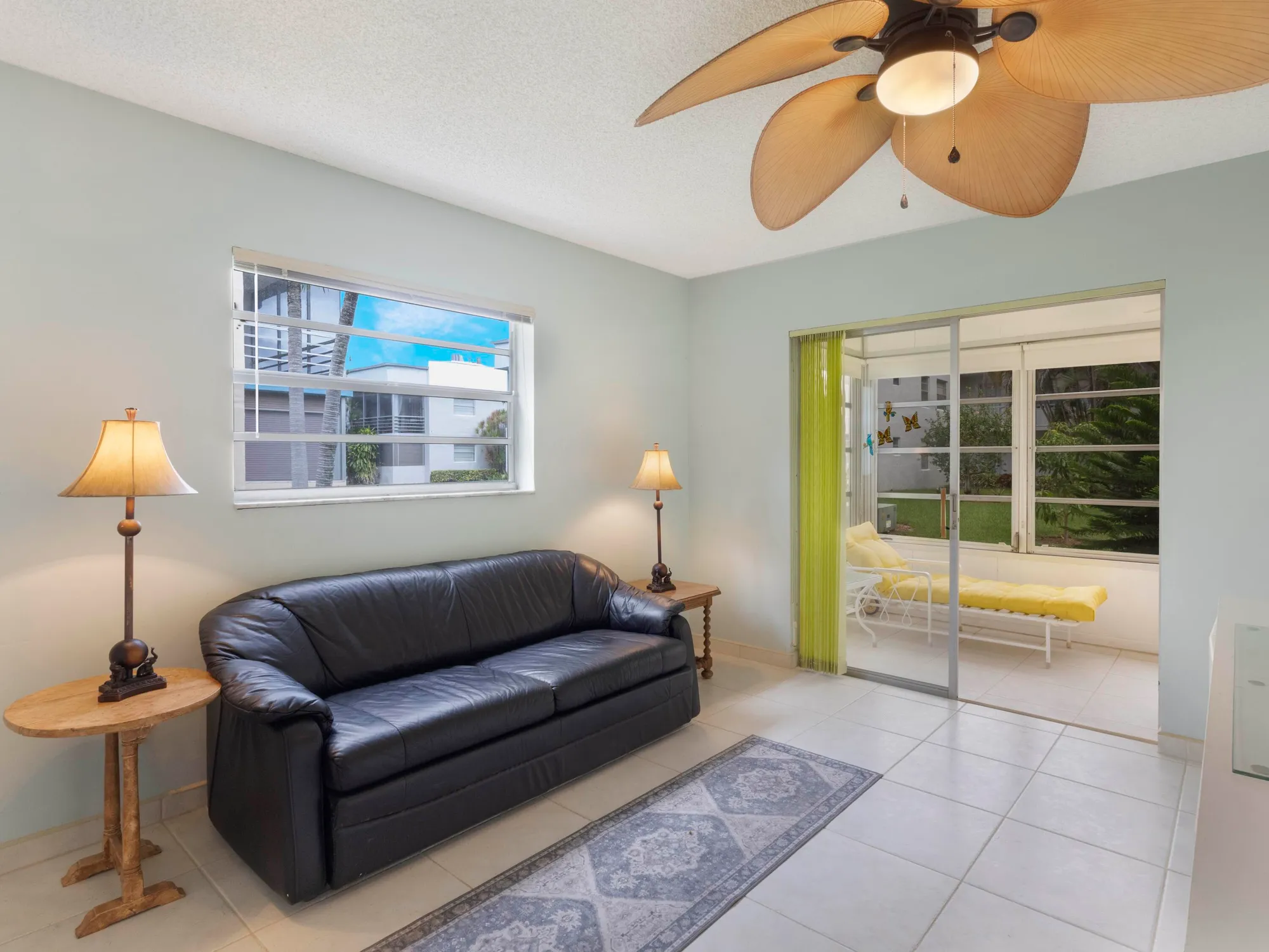 Property Slideshow image 12 of 36 | 405 burgundy i, Delray Beach, FL, 33484