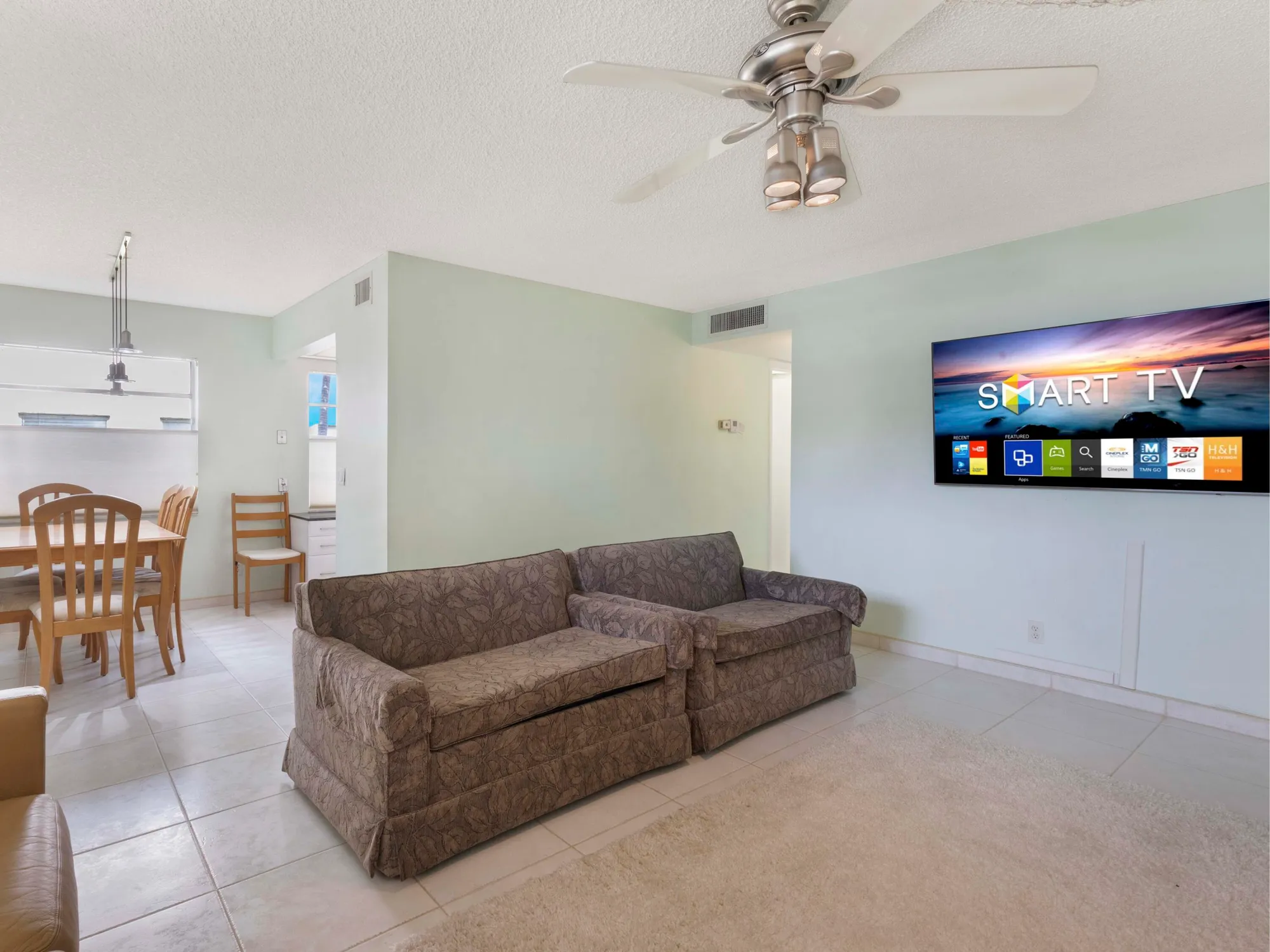 Property Slideshow image 10 of 36 | 405 burgundy i, Delray Beach, FL, 33484
