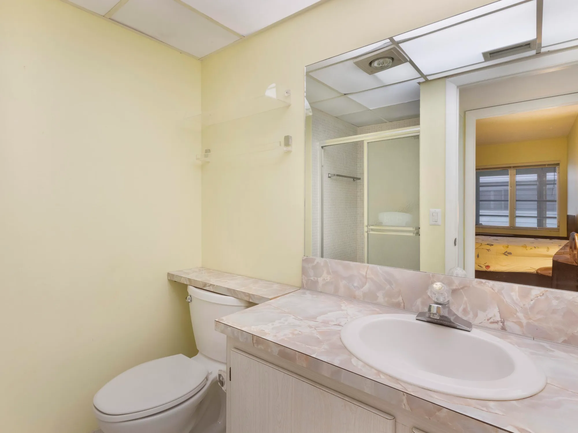 Property Slideshow image 14 of 36 | 405 burgundy i, Delray Beach, FL, 33484