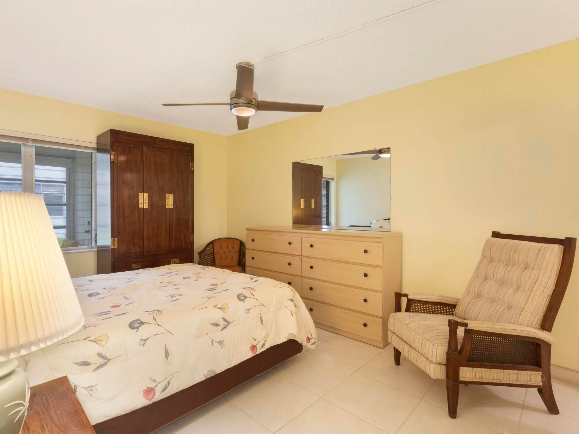 Property Slideshow image 15 of 36 | 405 burgundy i, Delray Beach, FL, 33484