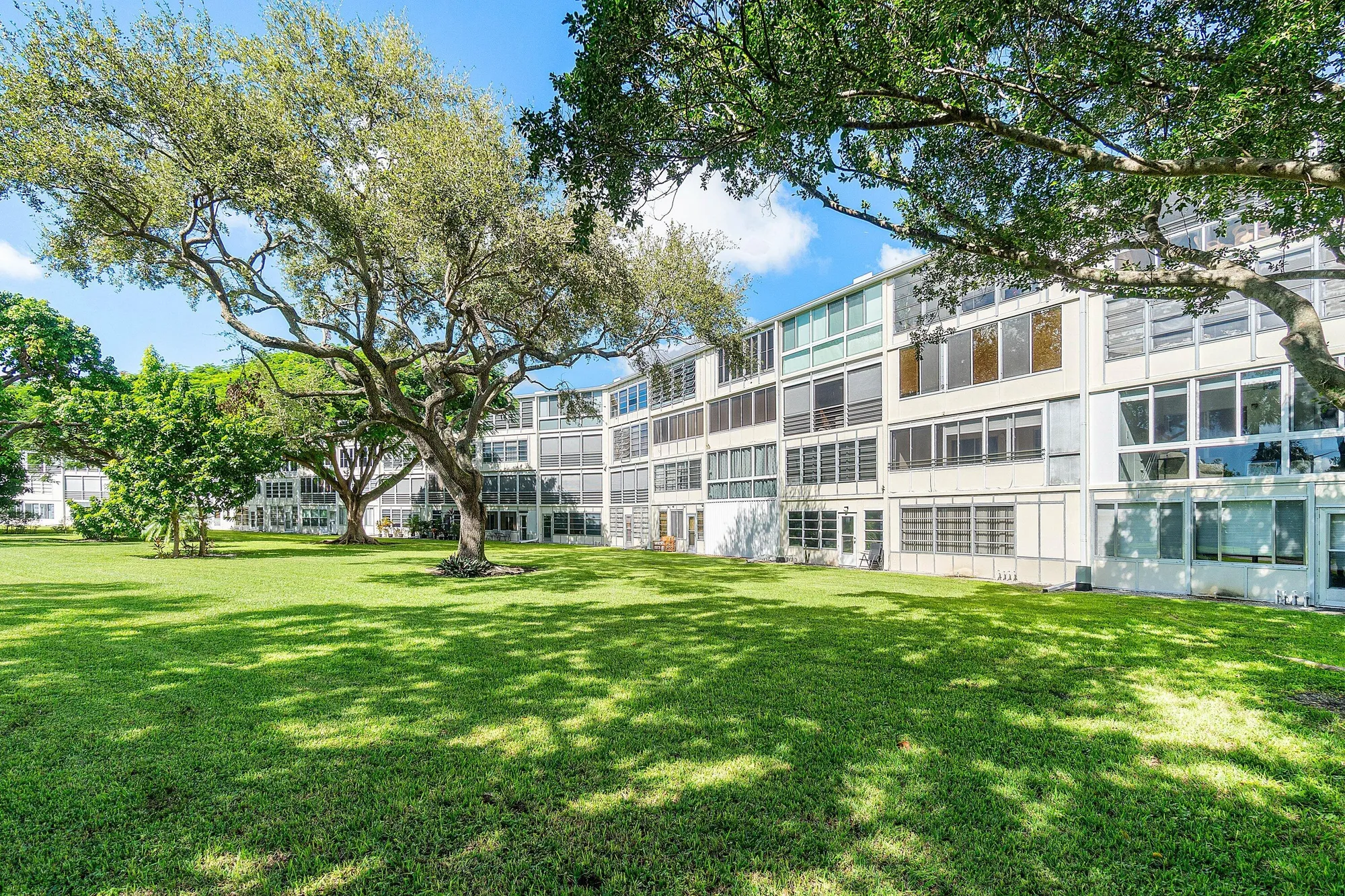 Property Slideshow image 23 of 26 | 4015 cambridge a, Deerfield Beach, FL, 33442