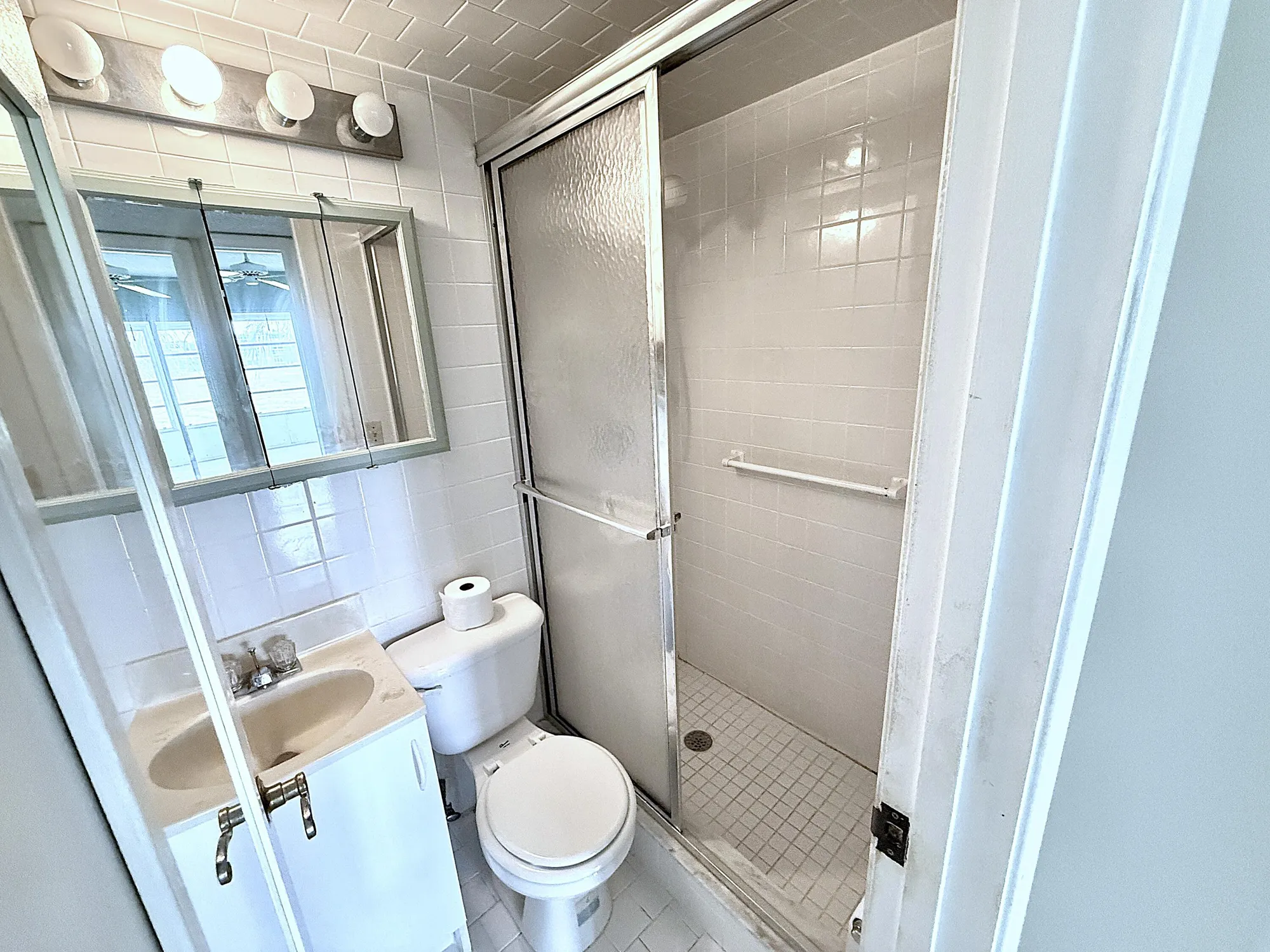 Property Slideshow image 18 of 59 | 2002 ellesmere a, Deerfield Beach, FL, 33442