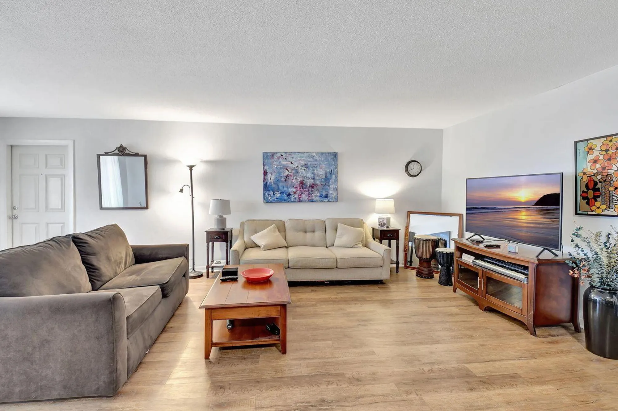 Property Slideshow image 4 of 24 | 170 high point ter b, Delray Beach, FL, 33445