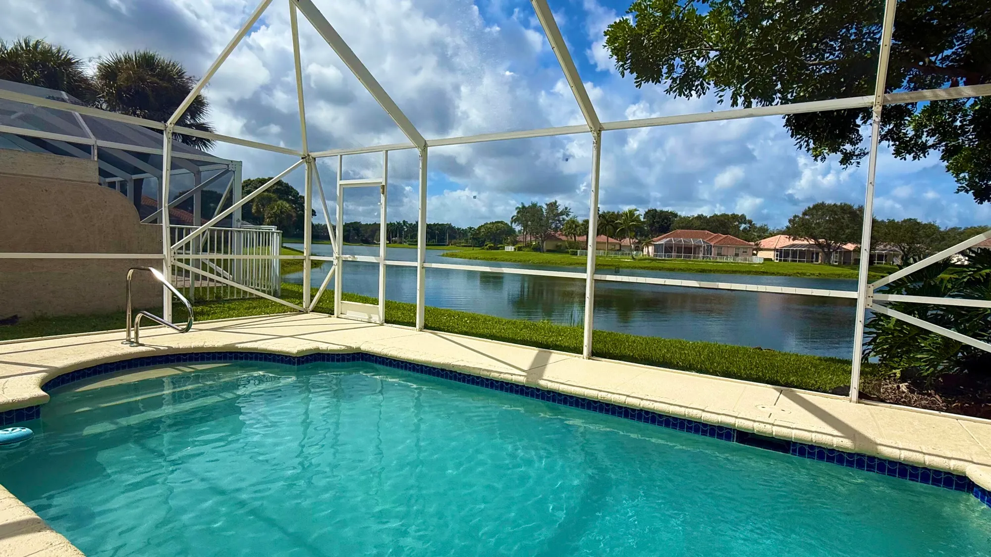 Property Slideshow image 13 of 53 | 2243 blue springs rd, West Palm Beach, FL, 33411