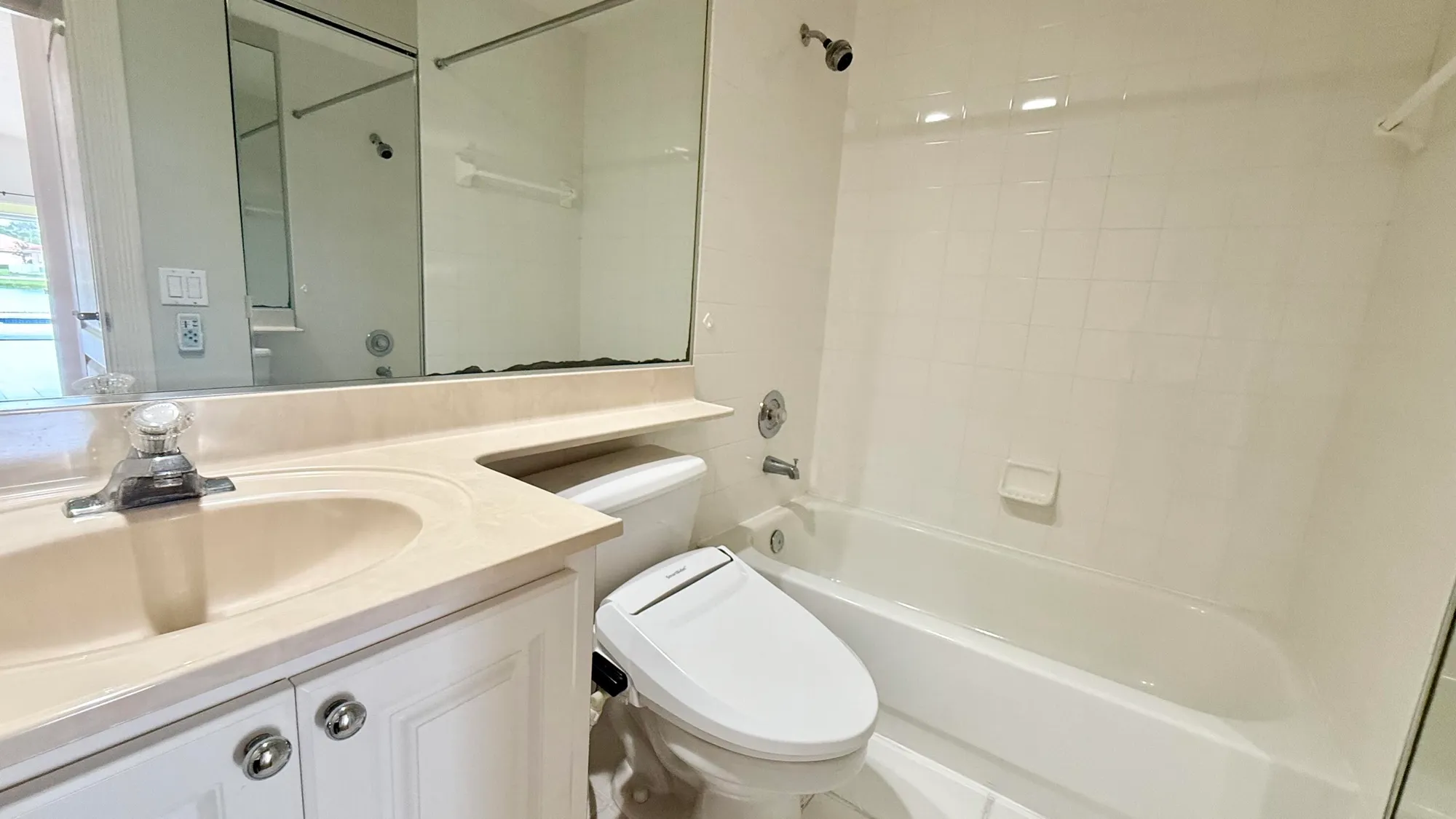 Property Slideshow image 10 of 53 | 2243 blue springs rd, West Palm Beach, FL, 33411