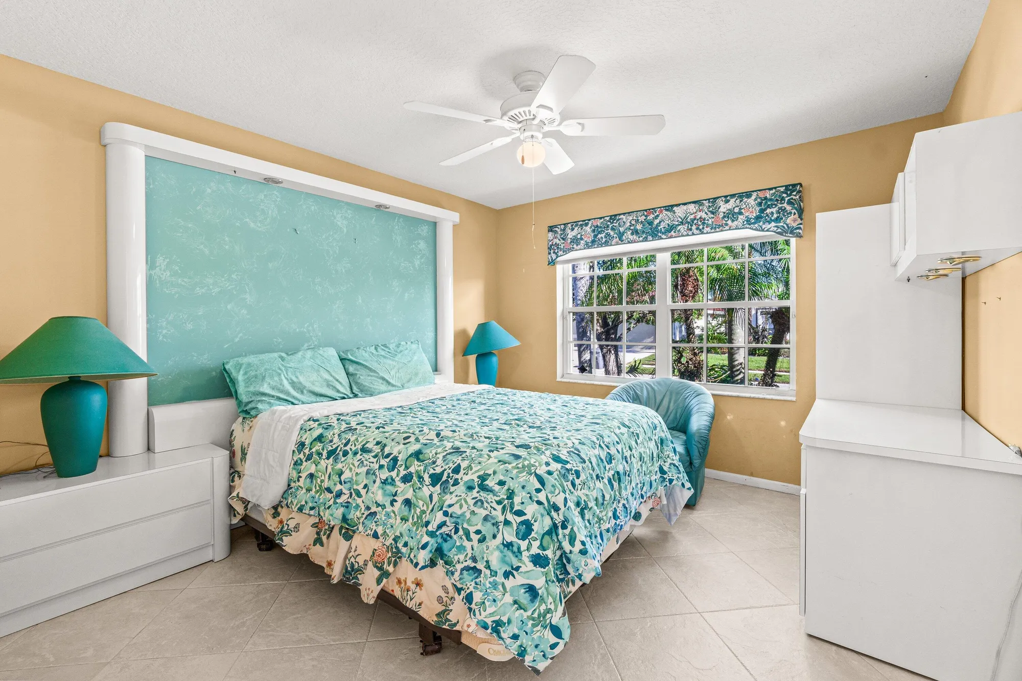 Property Slideshow image 20 of 36 | 6570 maybrook rd, Boynton Beach, FL, 33437