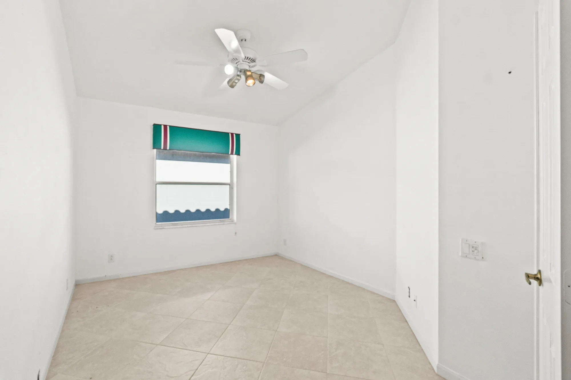 Property Slideshow image 22 of 36 | 6570 maybrook rd, Boynton Beach, FL, 33437