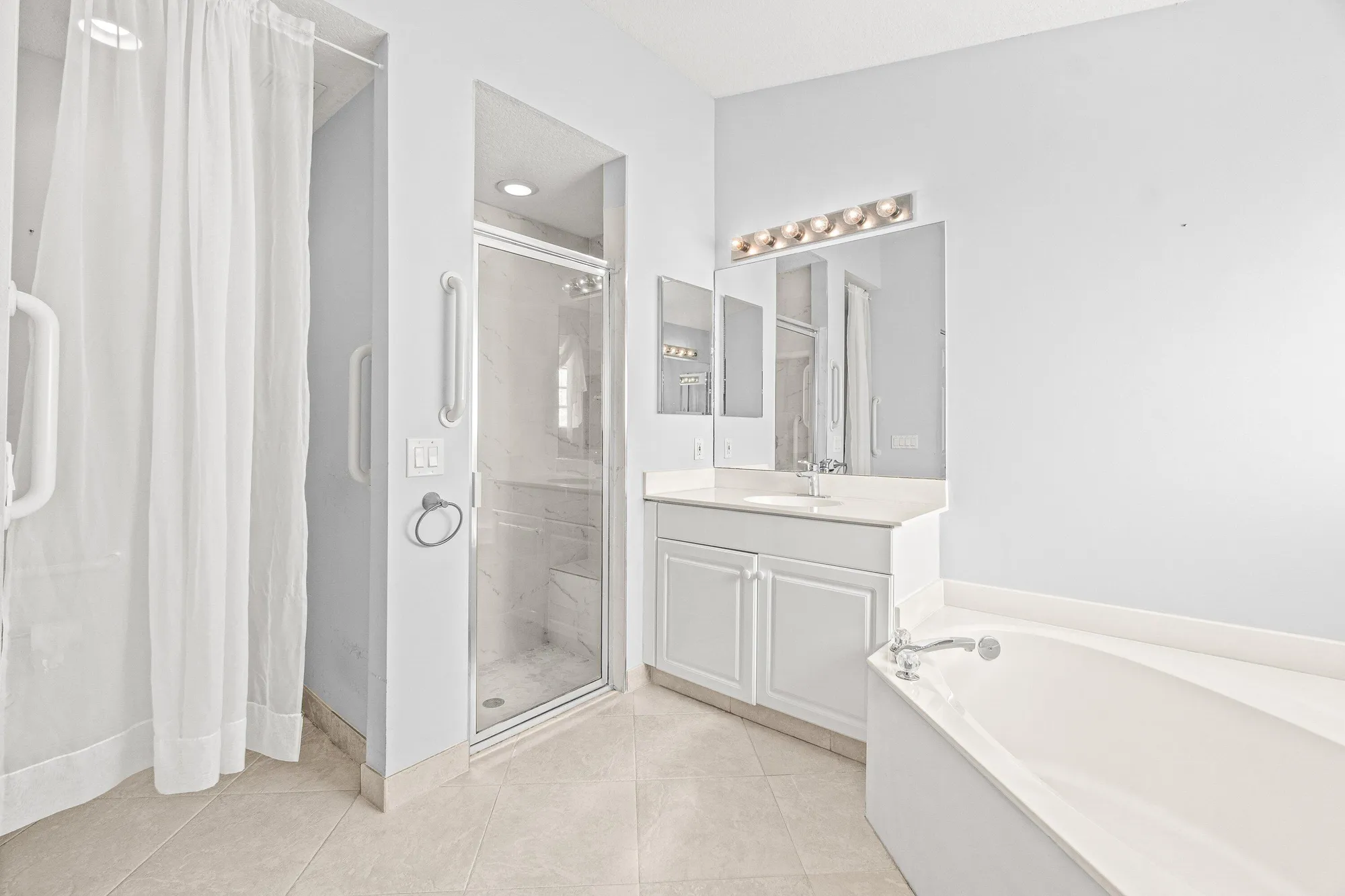 Property Slideshow image 28 of 36 | 6570 maybrook rd, Boynton Beach, FL, 33437