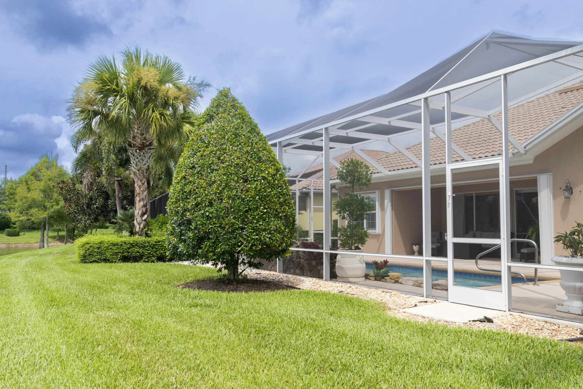 Property Slideshow image 7 of 33 | 5425 barbados sq, Vero Beach, FL, 32967