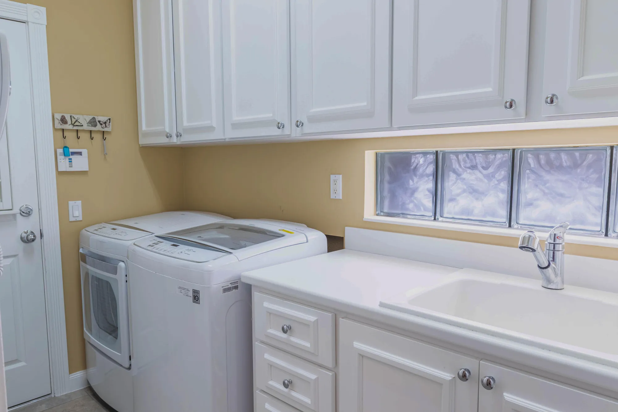 Property Slideshow image 19 of 33 | 5425 barbados sq, Vero Beach, FL, 32967