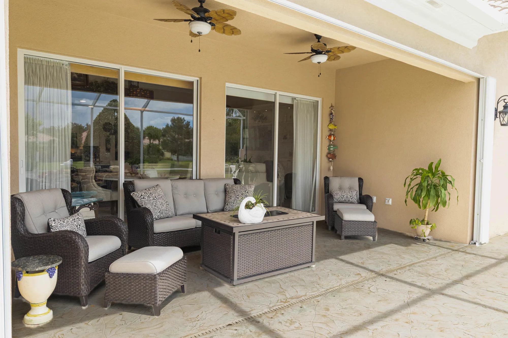 Property Slideshow image 23 of 33 | 5425 barbados sq, Vero Beach, FL, 32967